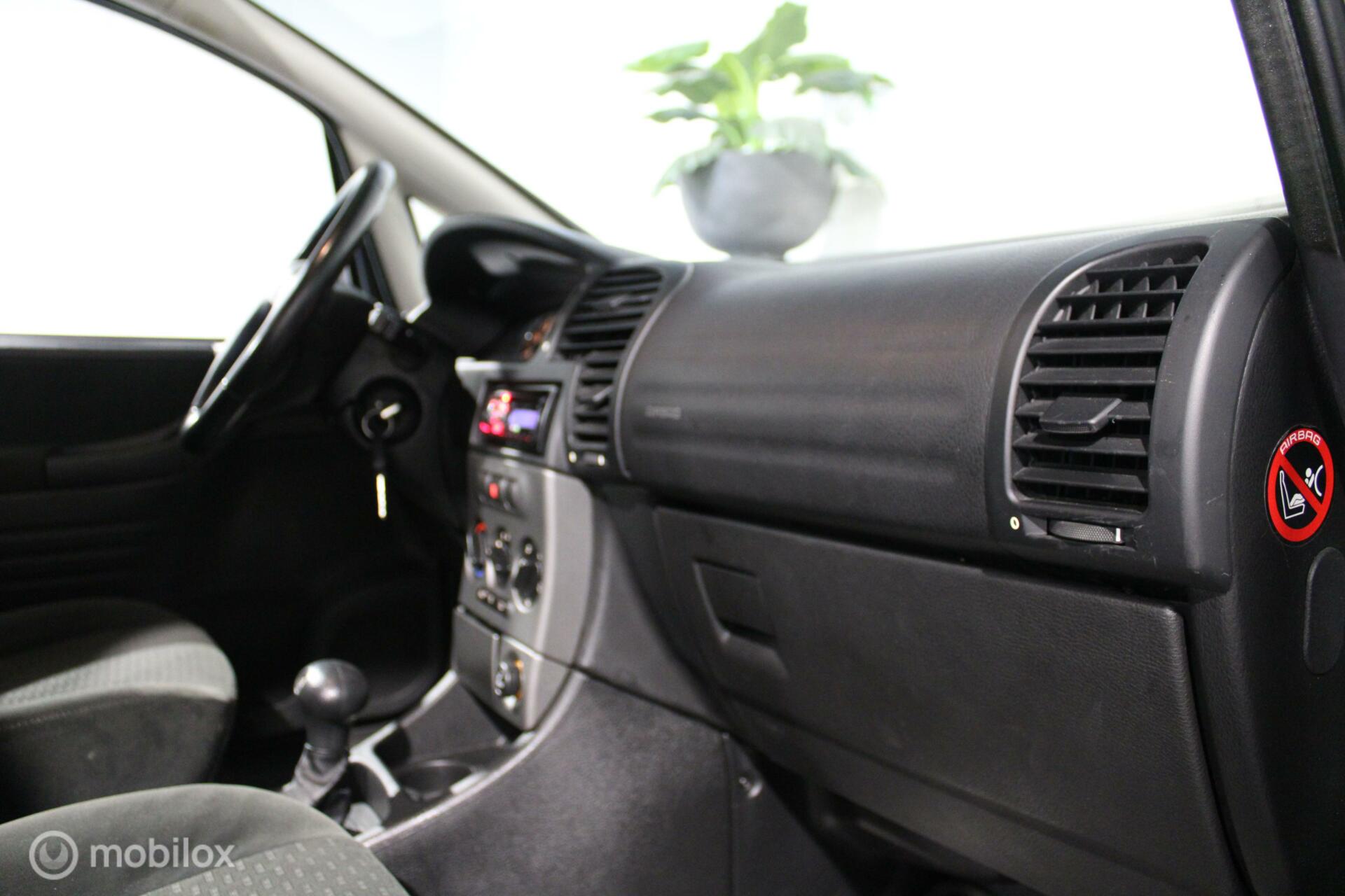 Foto van Opel Zafira