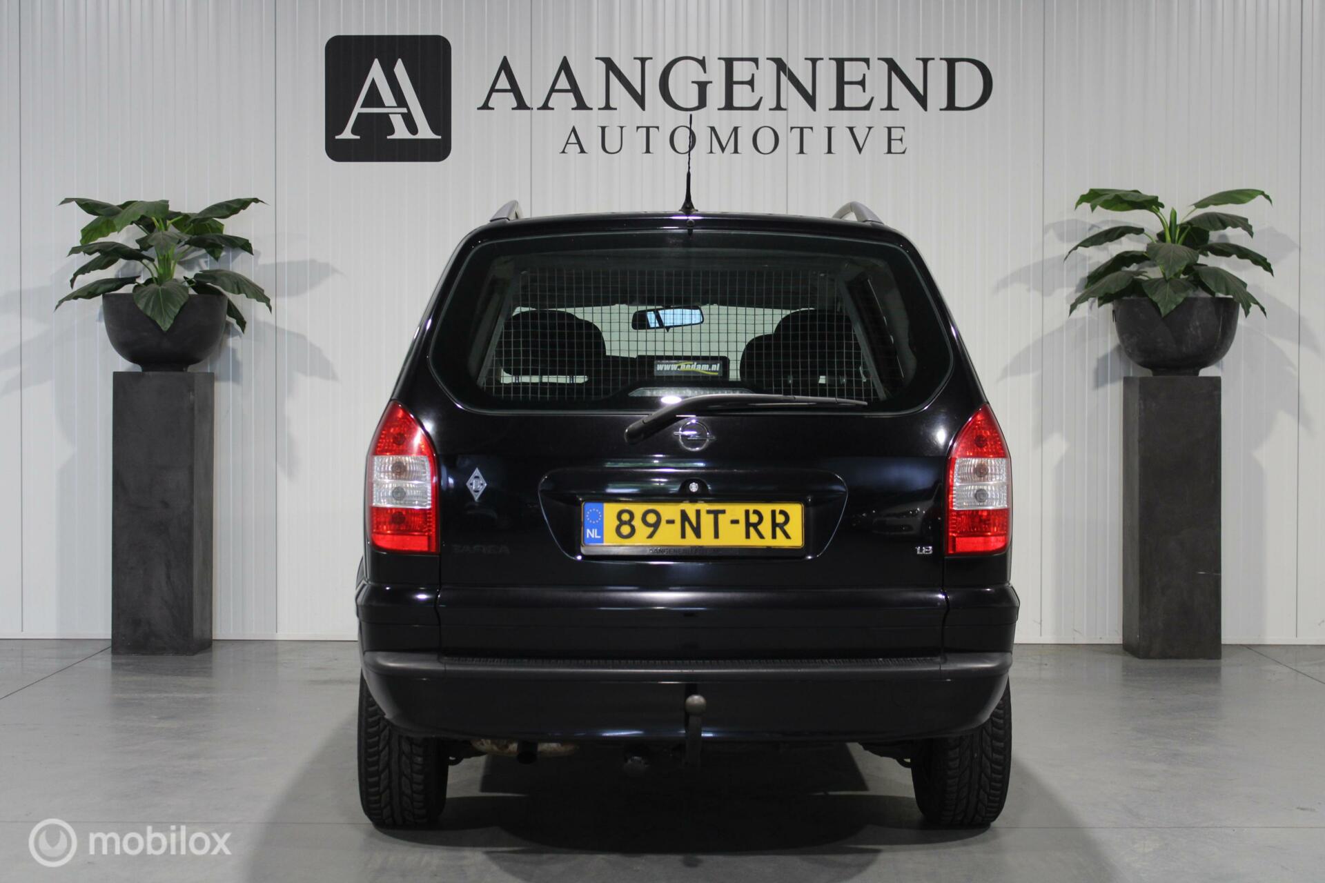 Foto van Opel Zafira