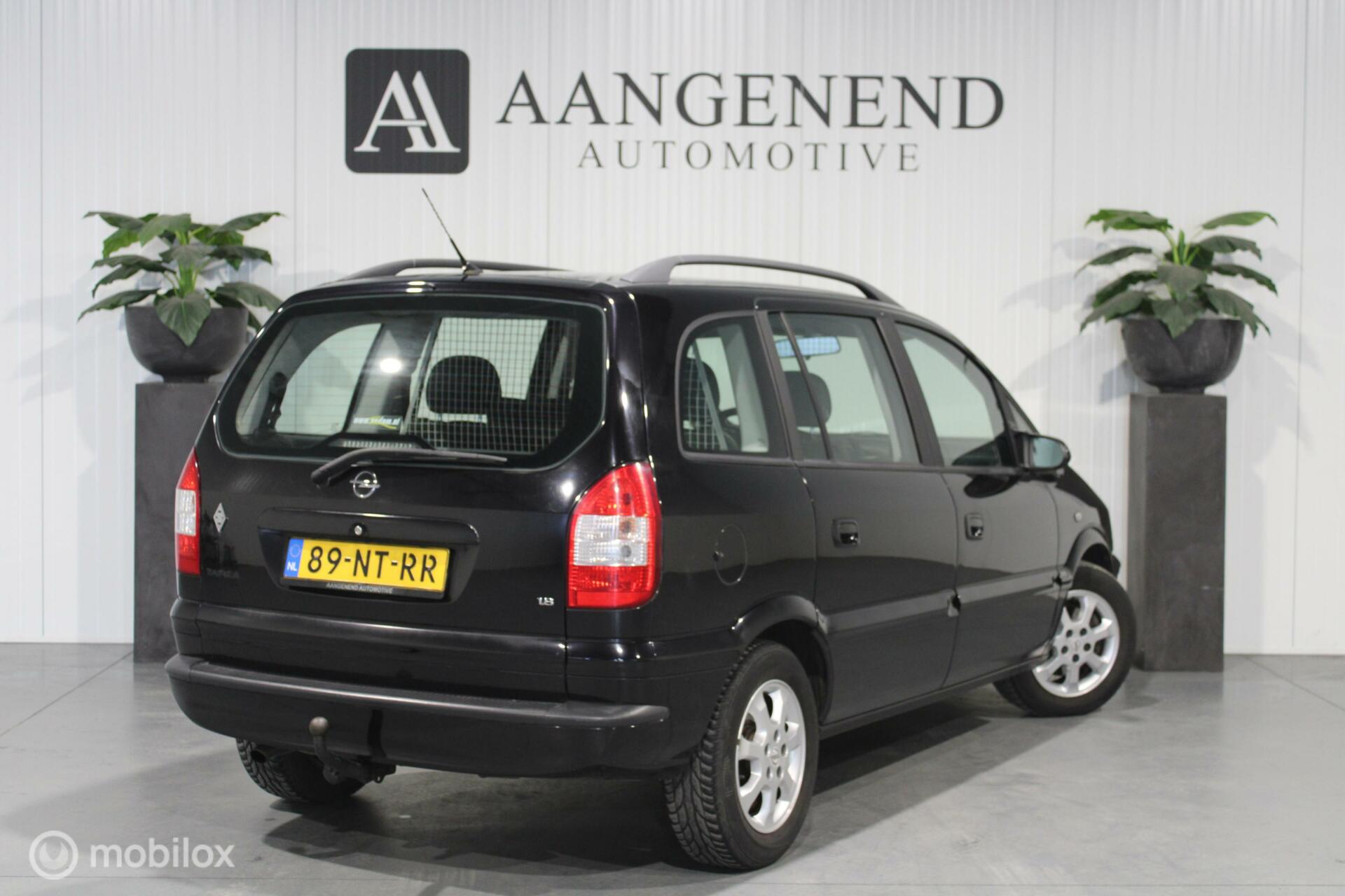 Foto van Opel Zafira