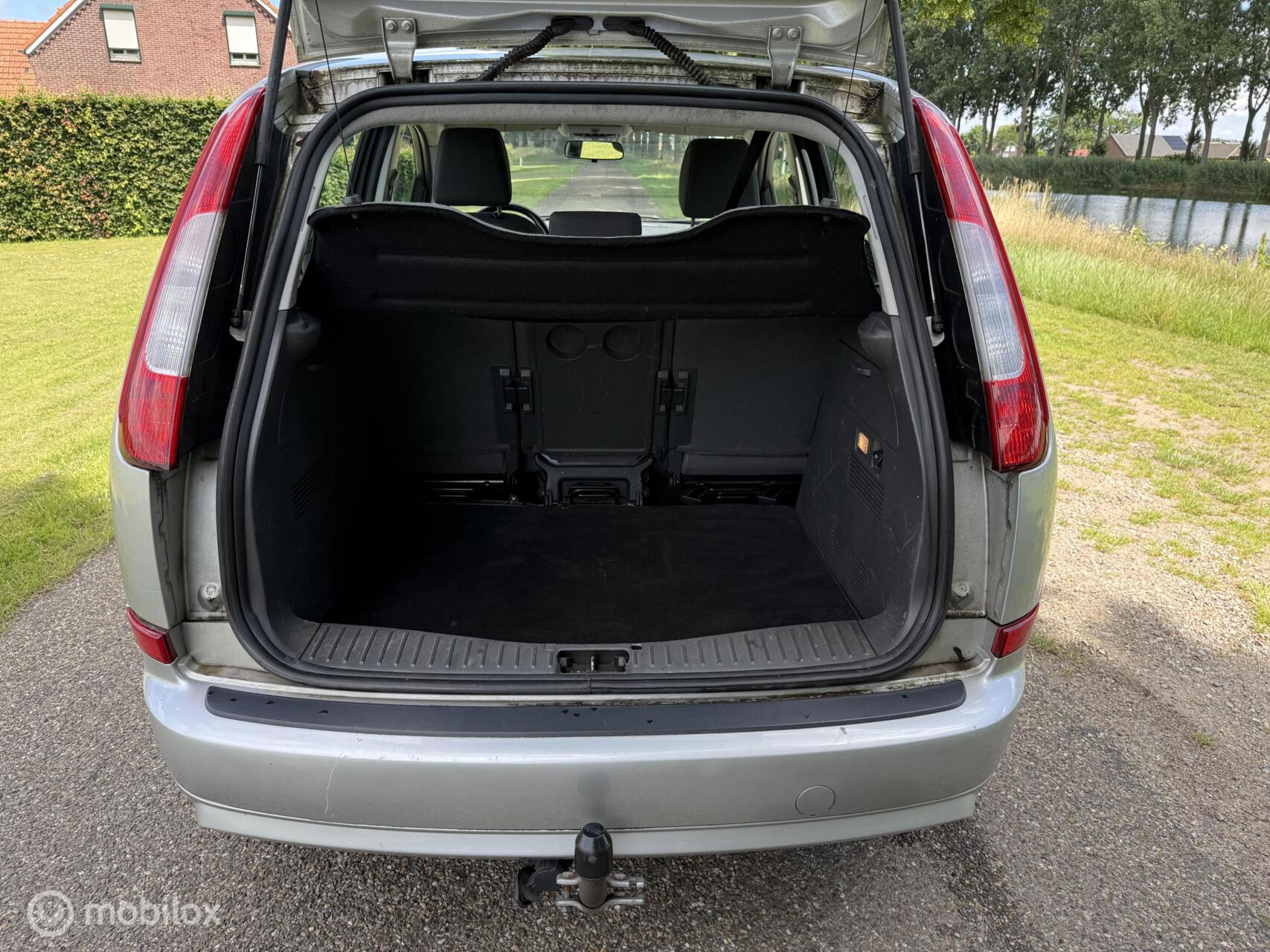 Foto van Ford Focus C-max