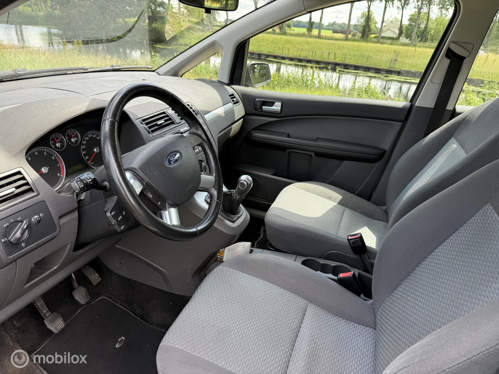 Foto van Ford Focus C-max