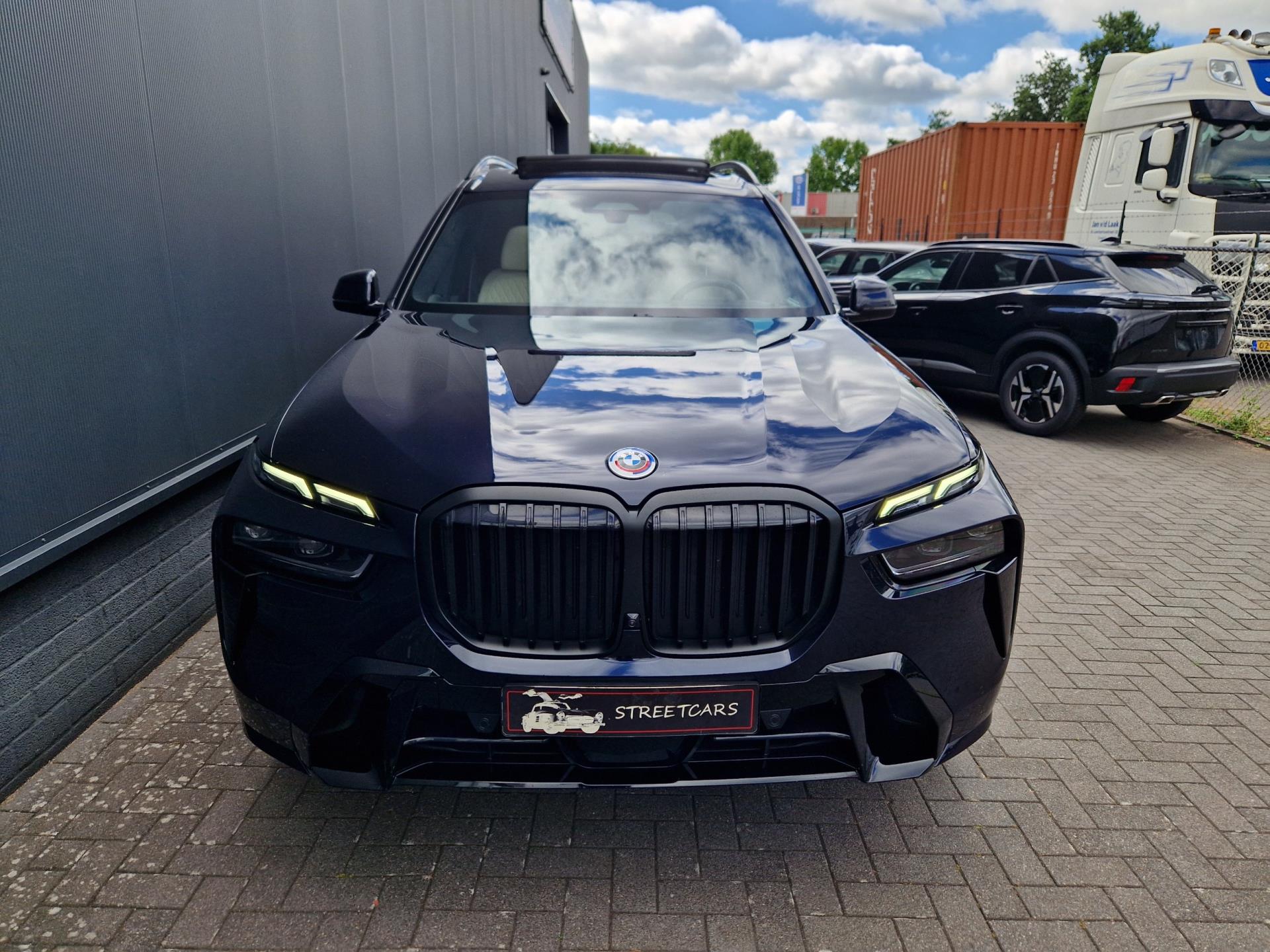 Foto van BMW X7