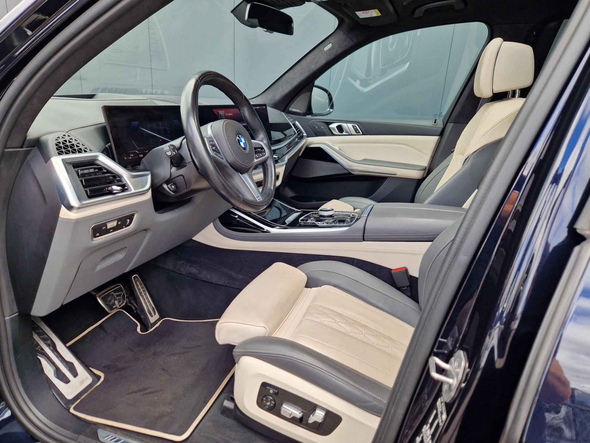 Foto van BMW X7