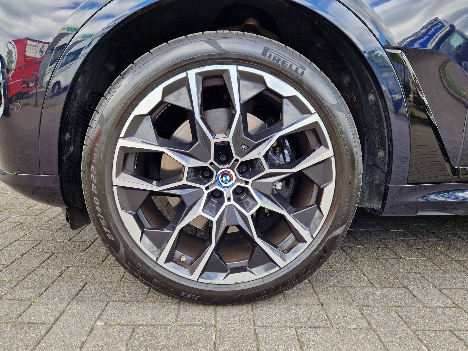 Foto van BMW X7