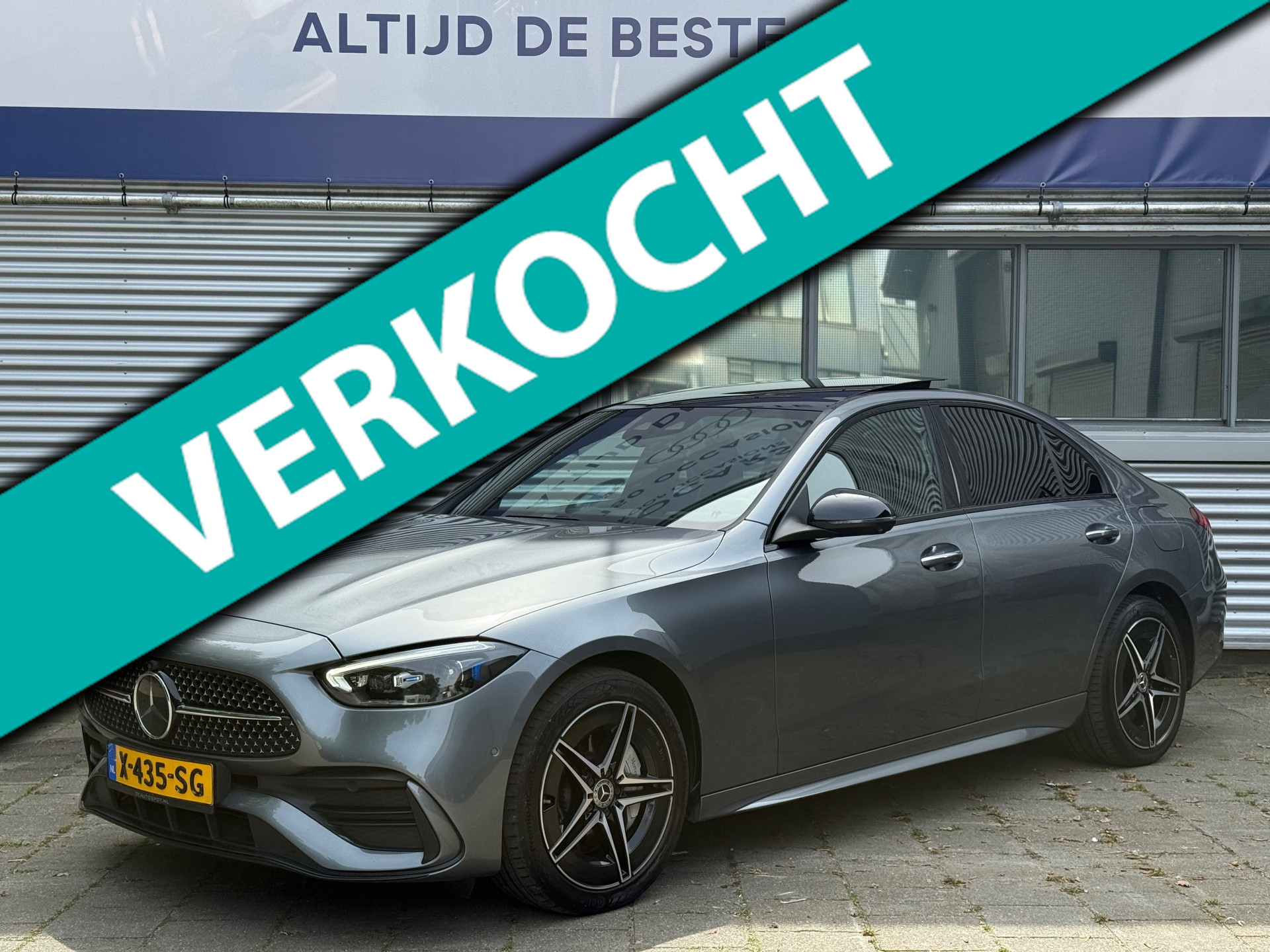 Mercedes-Benz C 300 E 300 e AMG Line l Pano l Night l ILS l Camera l ACC l 313pk l 2022 - voorkant