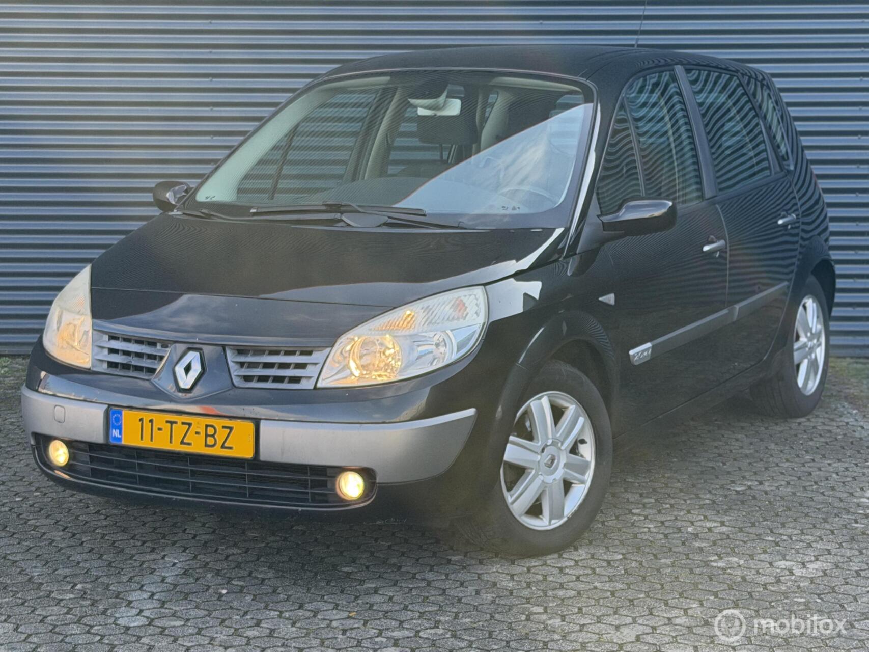 Foto van RENAULT MEGANE SCENIC