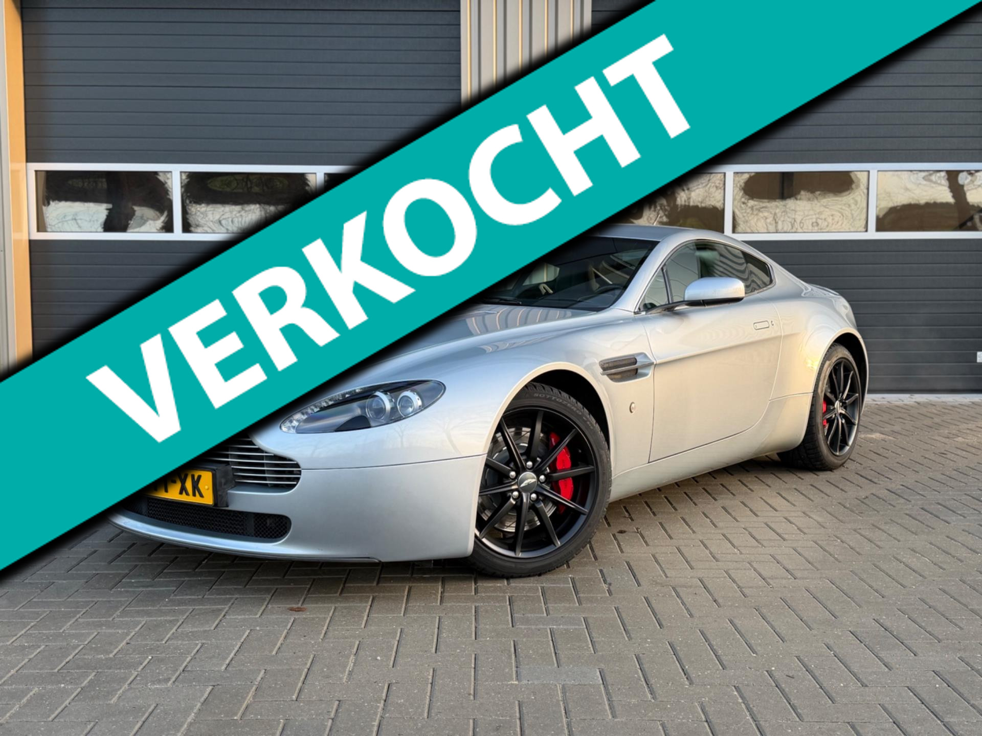 Foto van ASTON MARTIN V8 VANTAGE