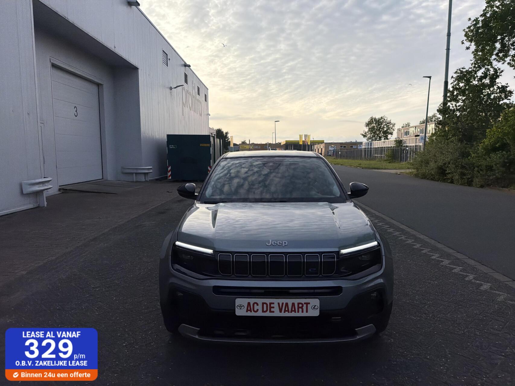 Foto van JEEP AVENGER