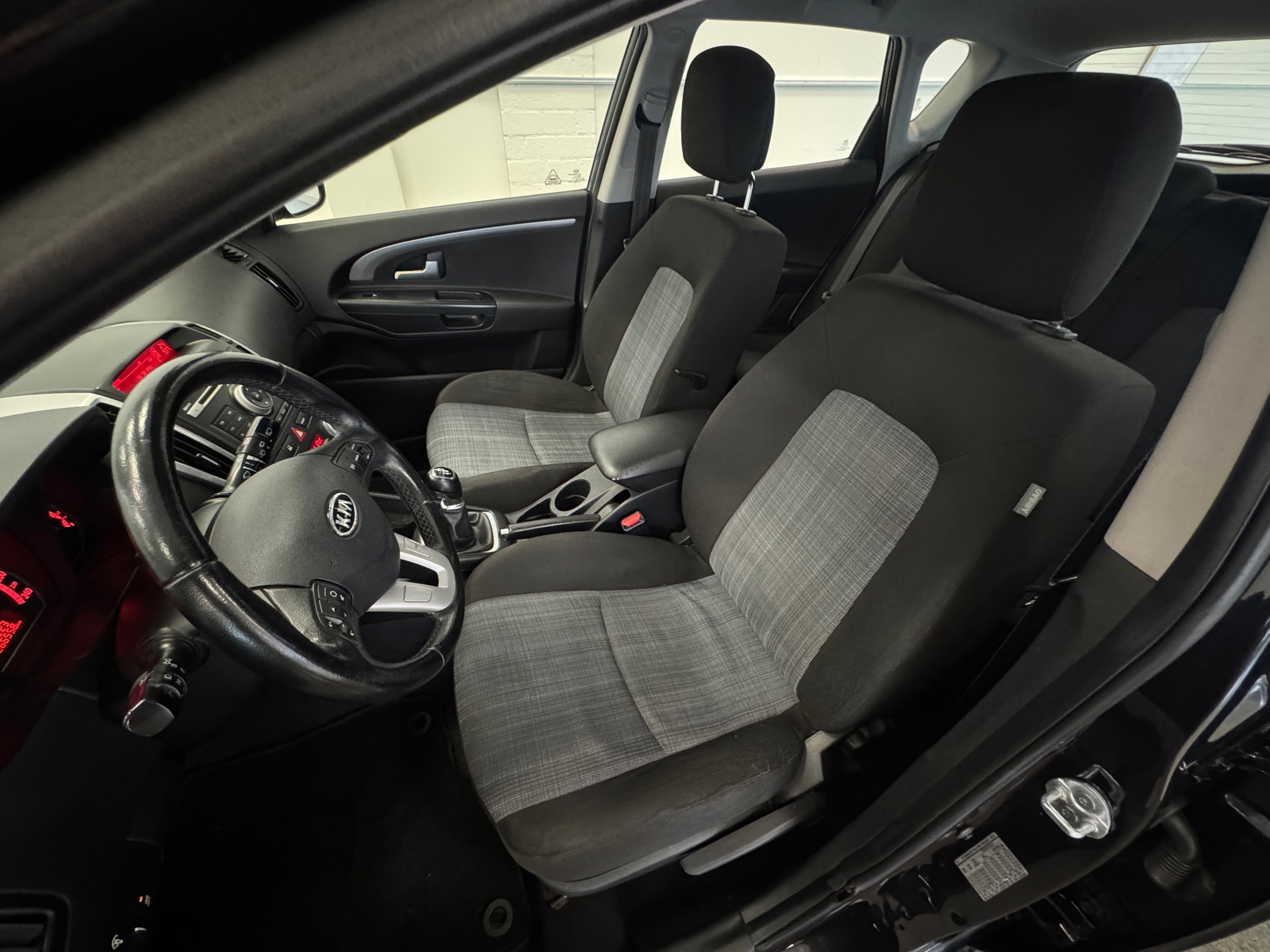 Foto van Kia Cee D