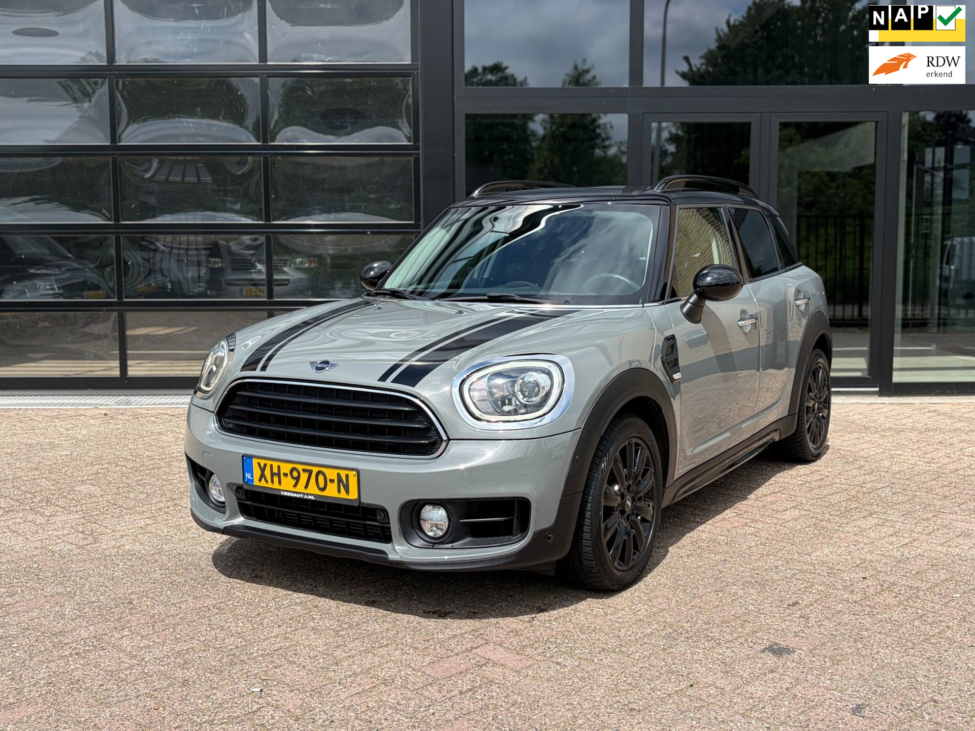 Foto van MINI COUNTRYMAN COOPER
