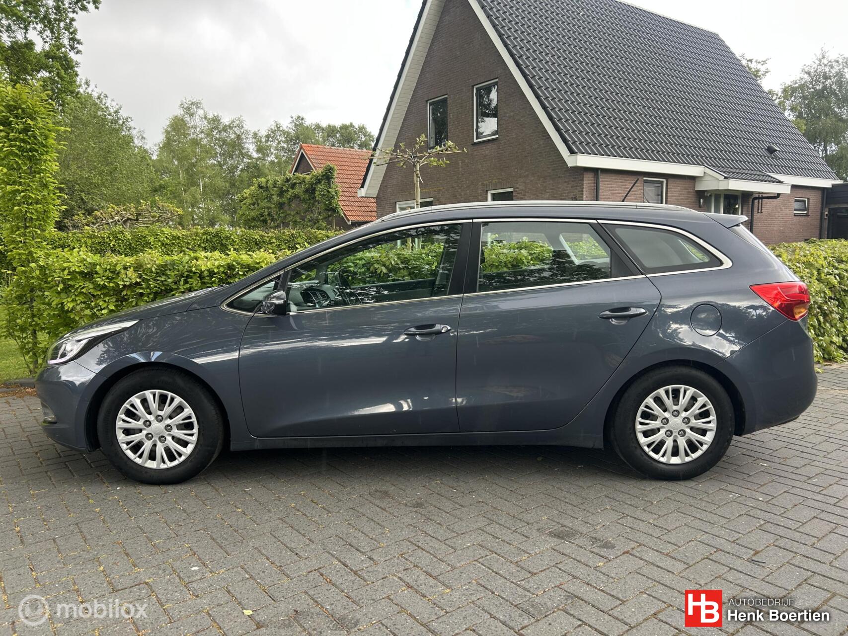 Foto van Kia Cee D