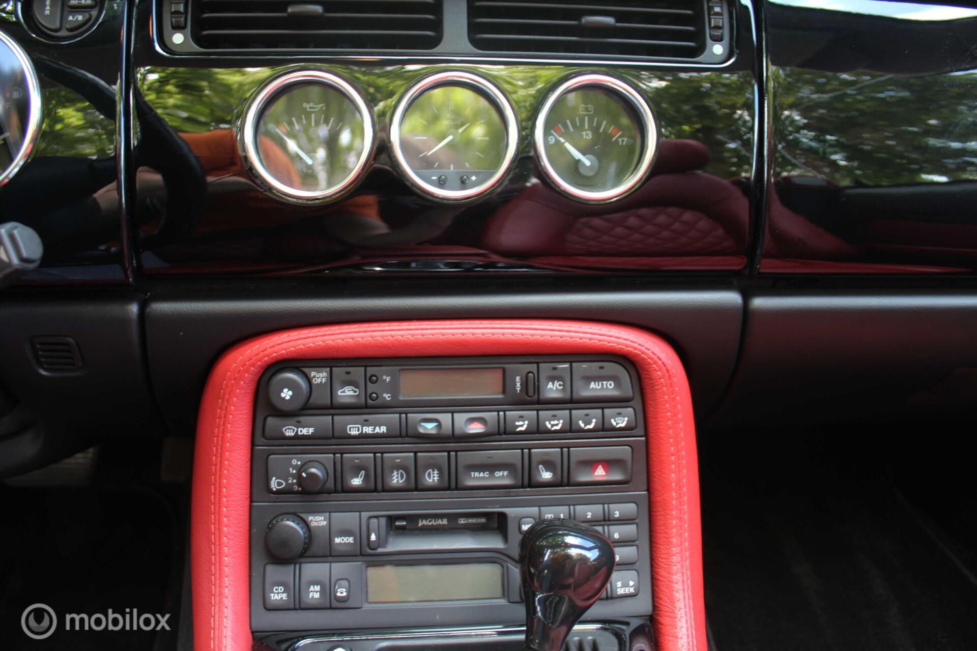 Foto van Jaguar Jaguar Xk8