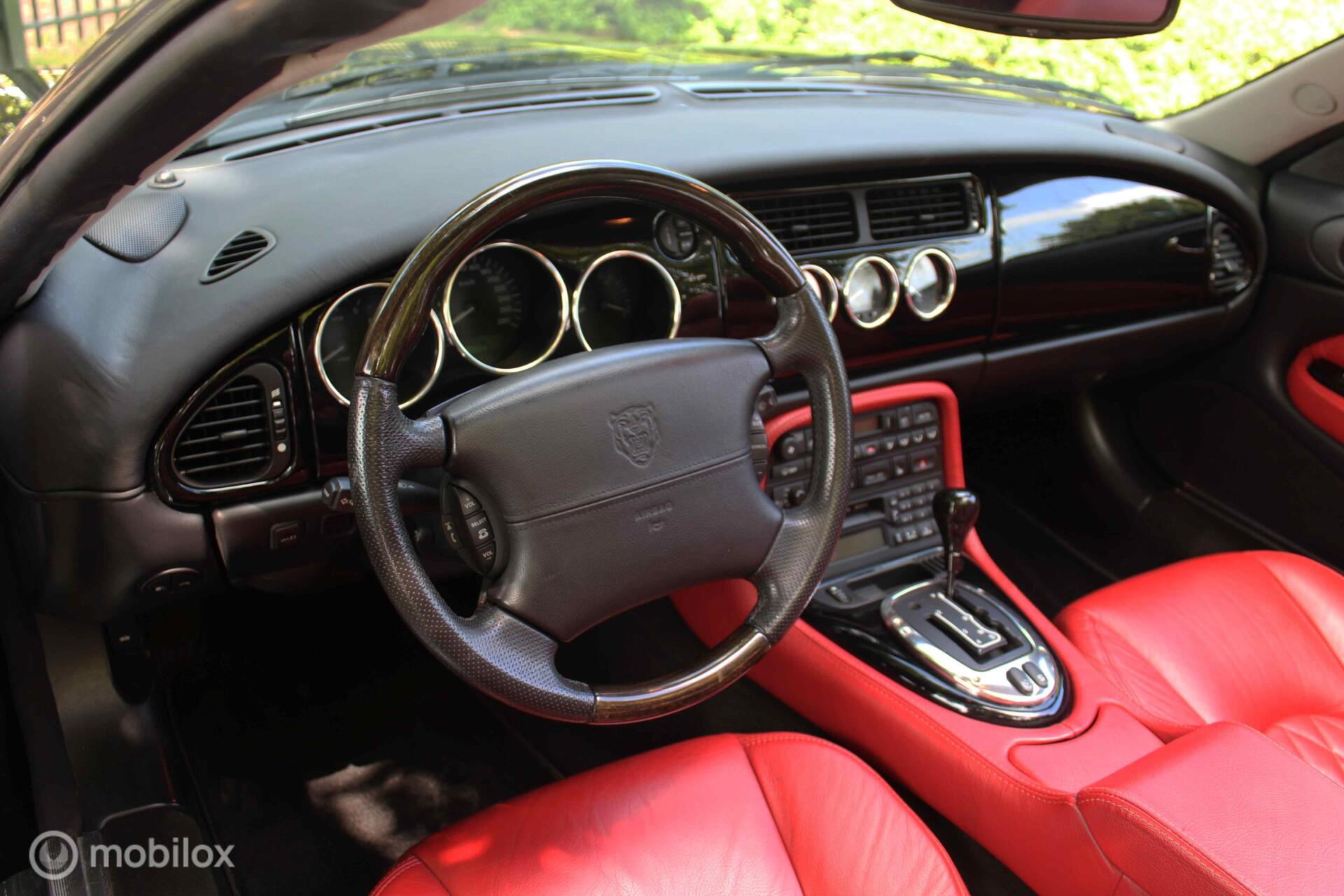Foto van Jaguar Jaguar Xk8