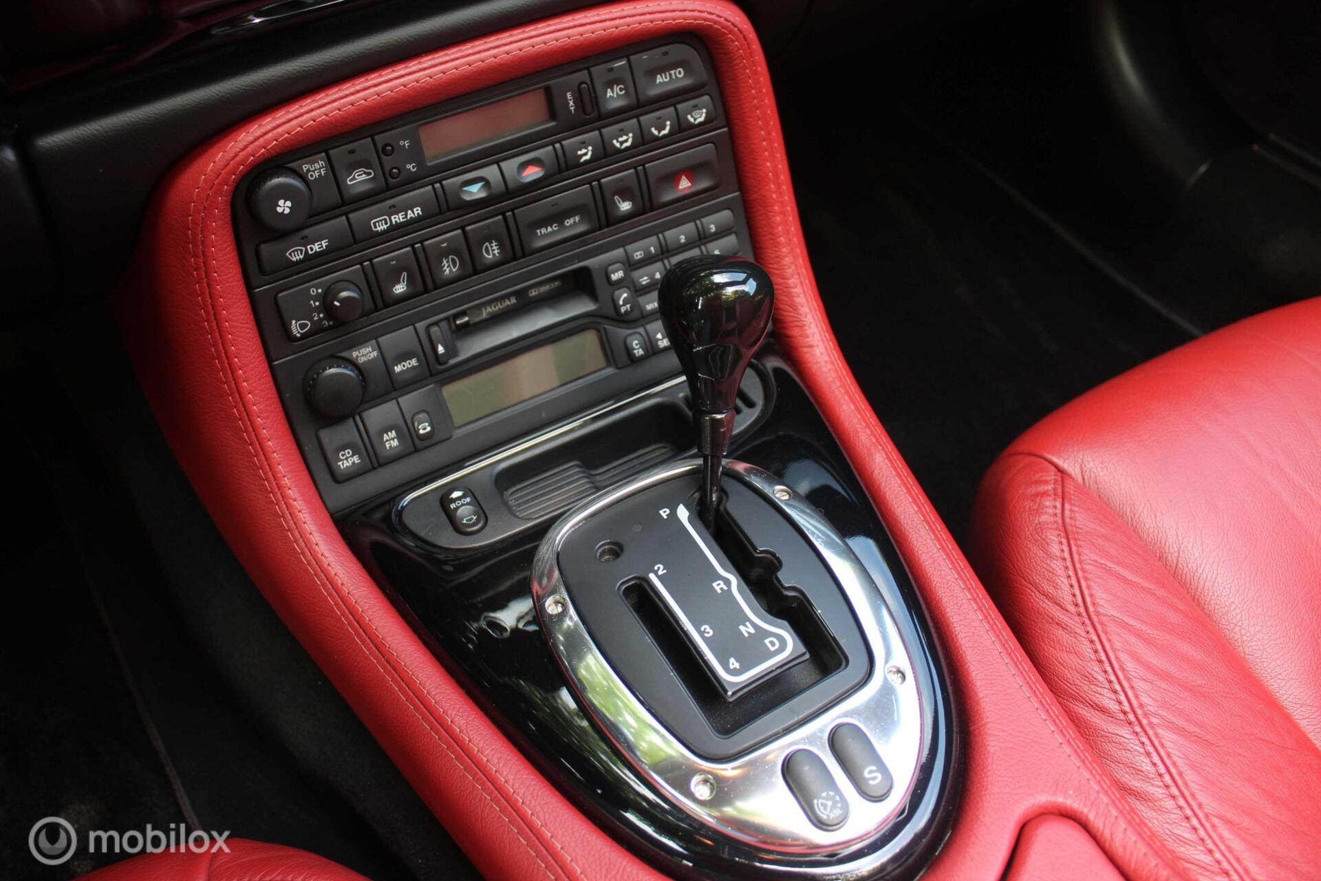 Foto van Jaguar Jaguar Xk8