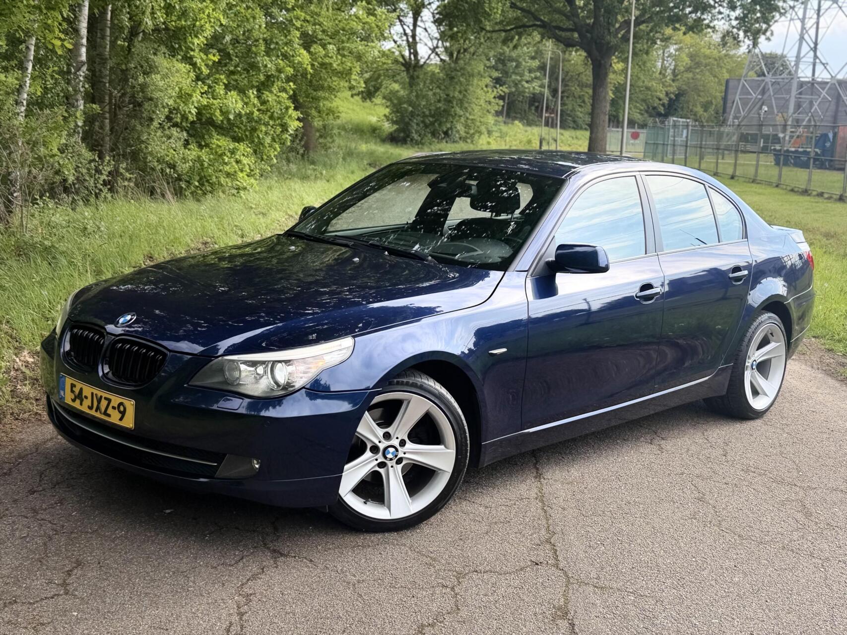 Foto van BMW 5ER REIHE