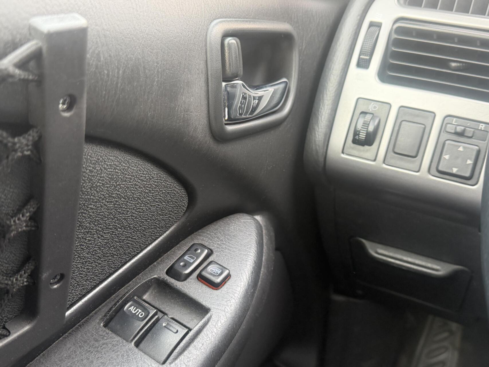 Foto van Toyota Toyota Avensis