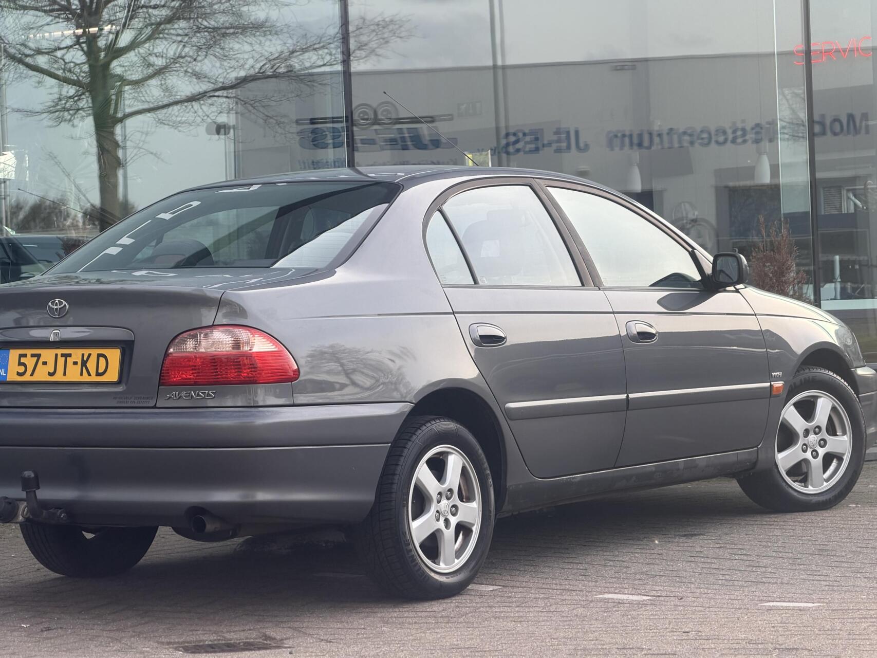 Foto van Toyota Toyota Avensis