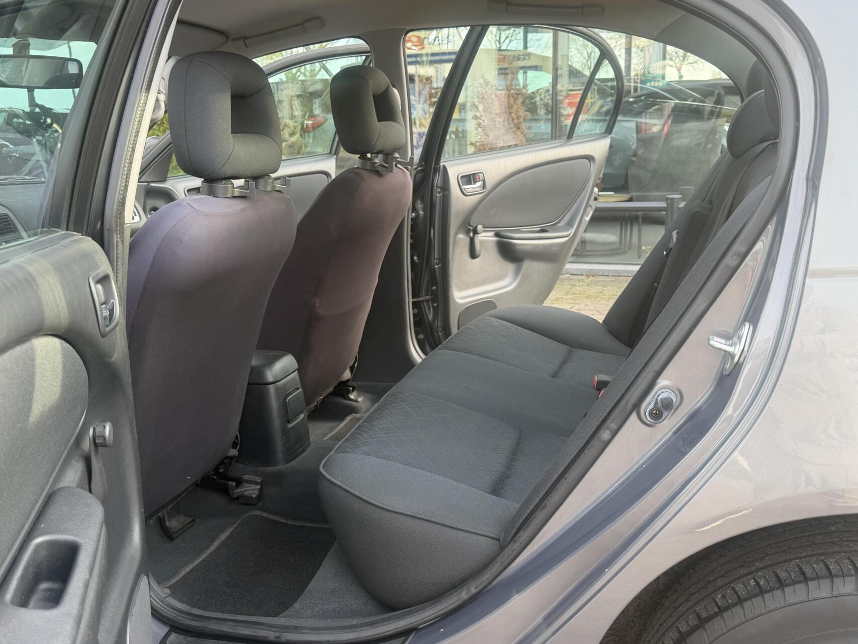 Foto van Toyota Toyota Avensis