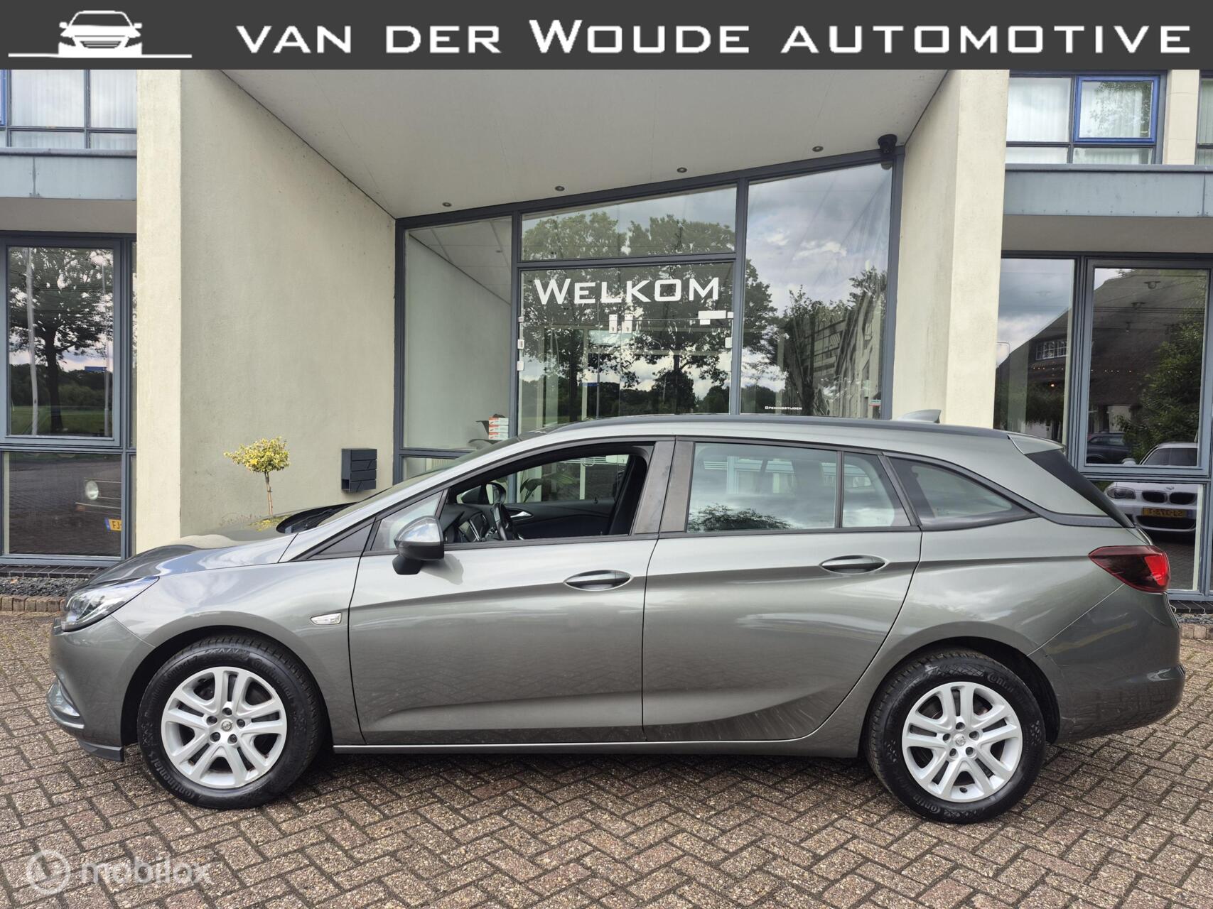 Opel Astra Sports Tourer 1.0 Online Edition|Navi|Cruise 2018 - voorkant