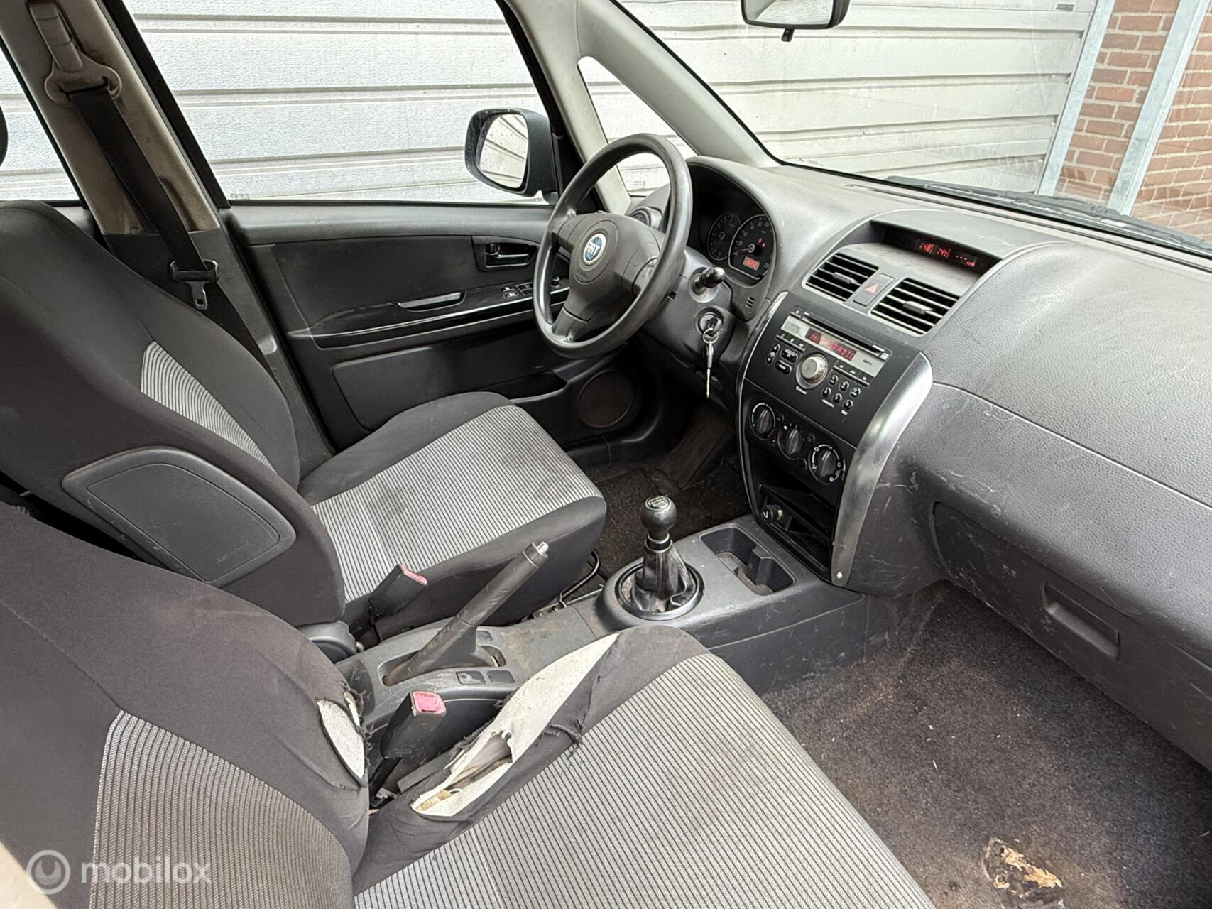 Foto van Fiat Fiat Sedici