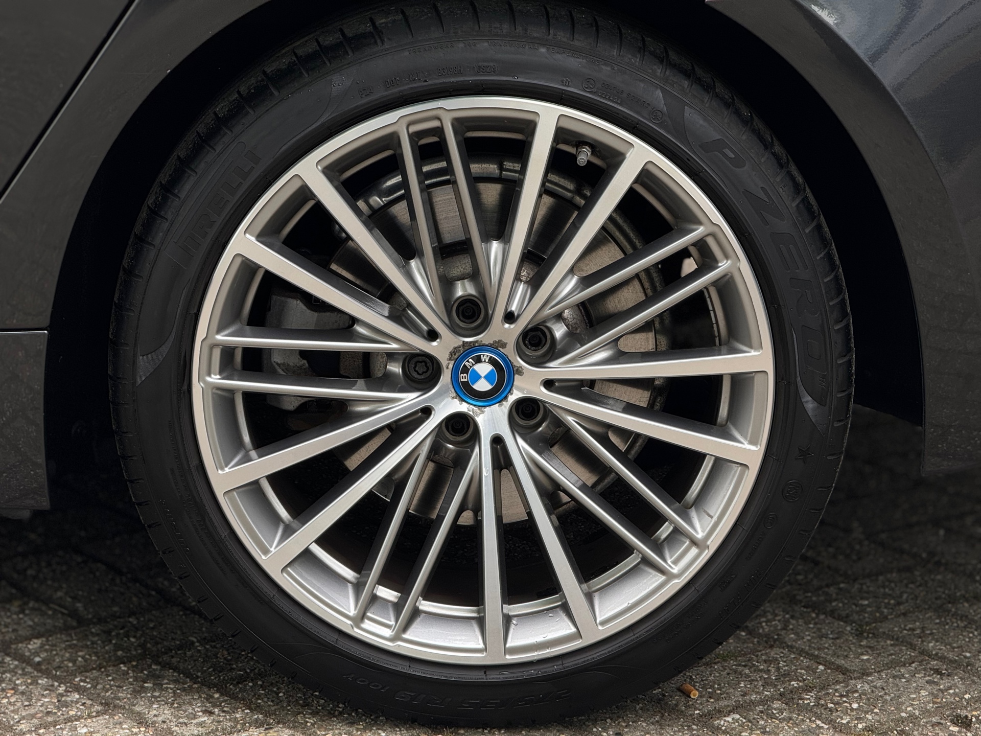 Foto van BMW 530e Iperformance