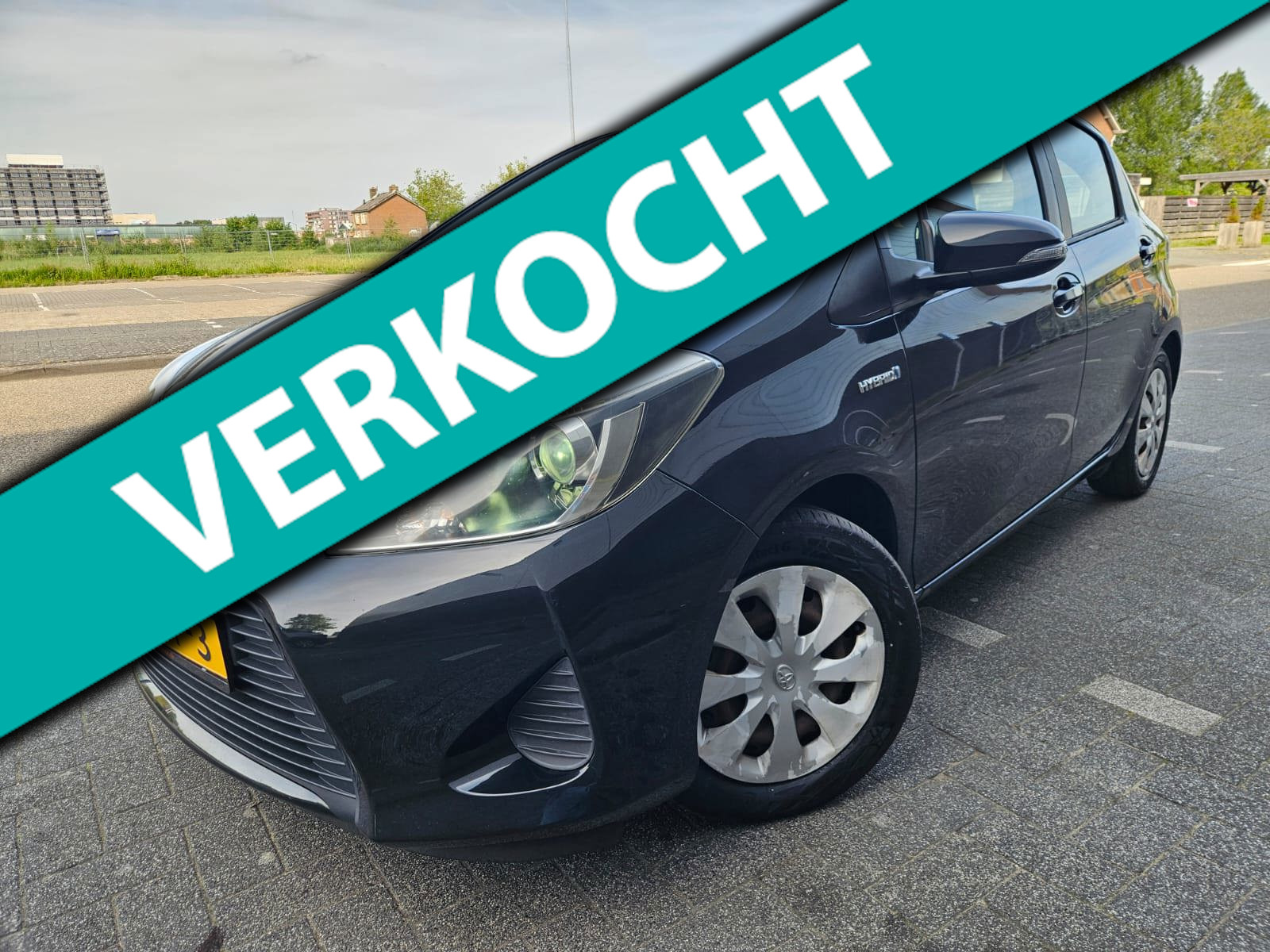 Toyota Toyota Yaris Hybrid 1.5 Full Hybrid Aspiration GARANTIE 2012 - voorkant
