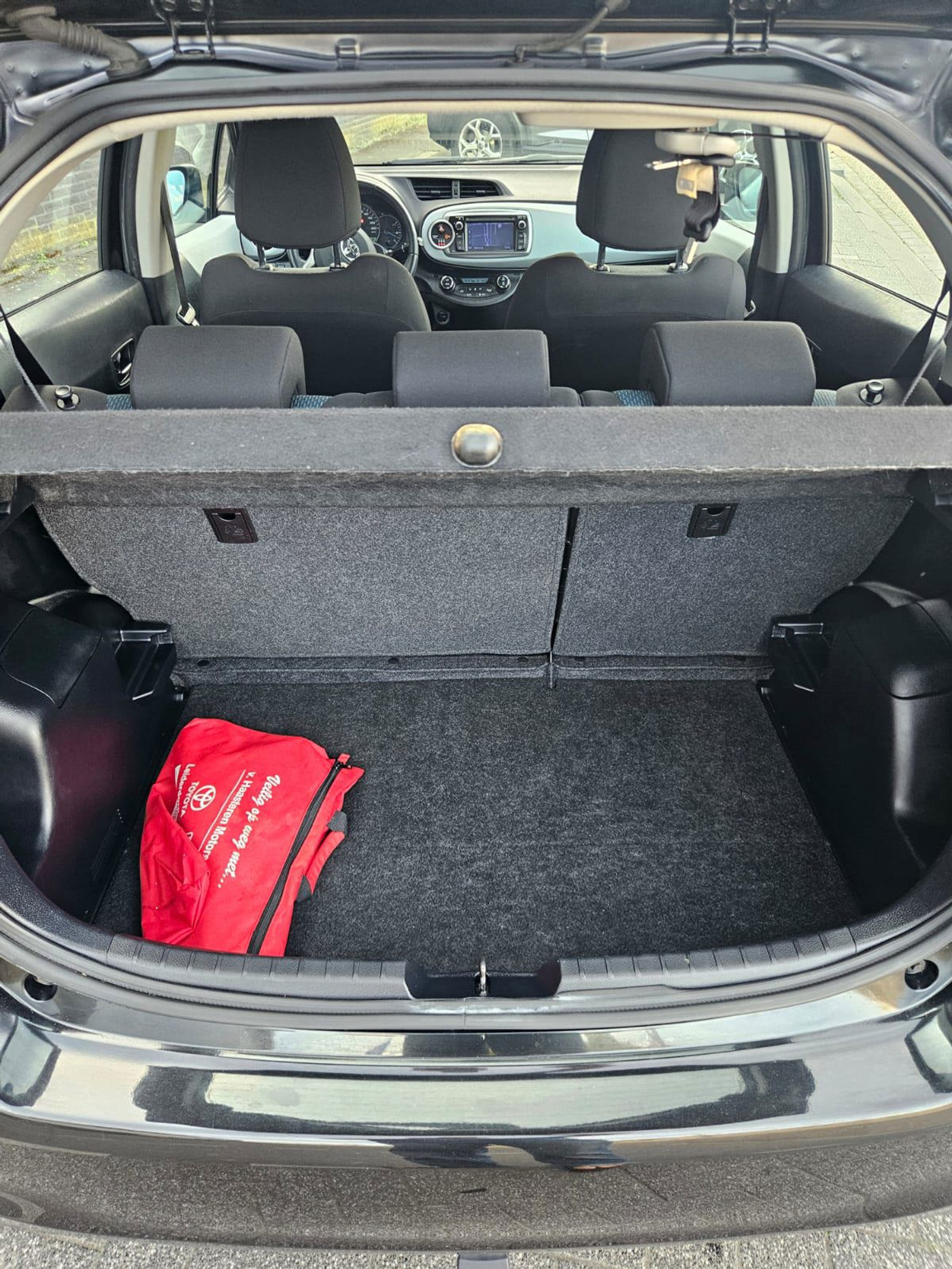 Foto van Toyota Toyota Yaris Hybrid