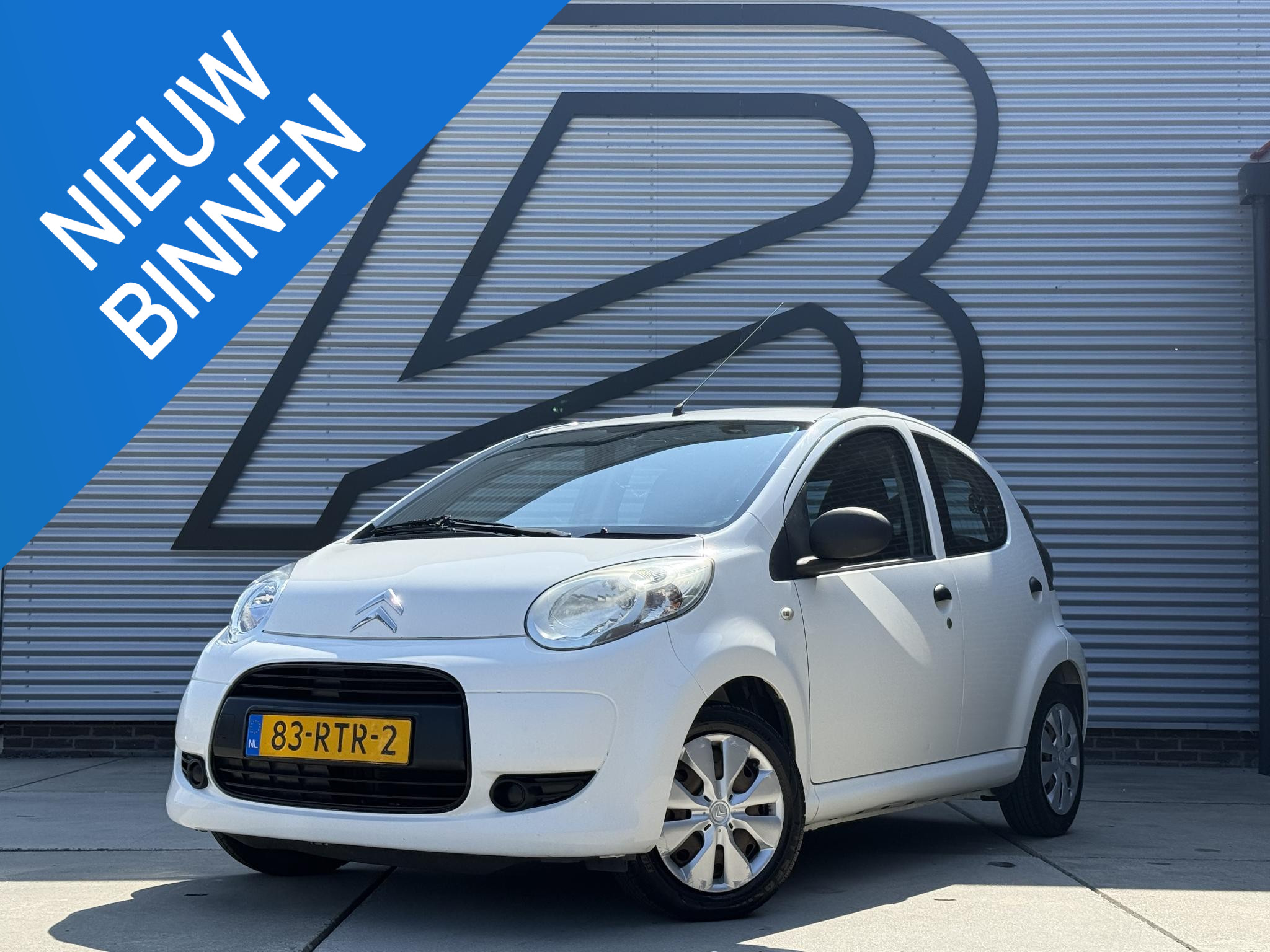 Citroen Citroen C1 1.0-12V Séduction+ 2011 - voorkant