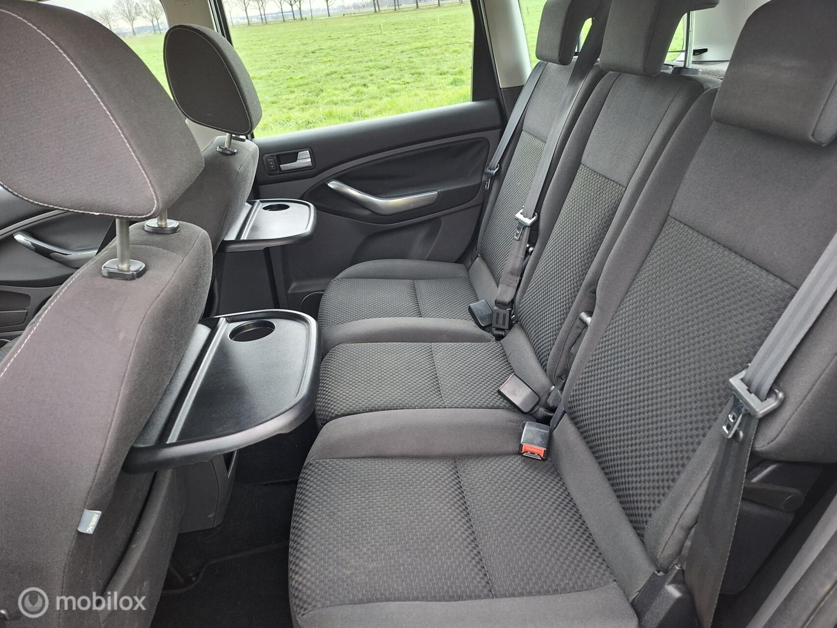 Foto van Ford C-max
