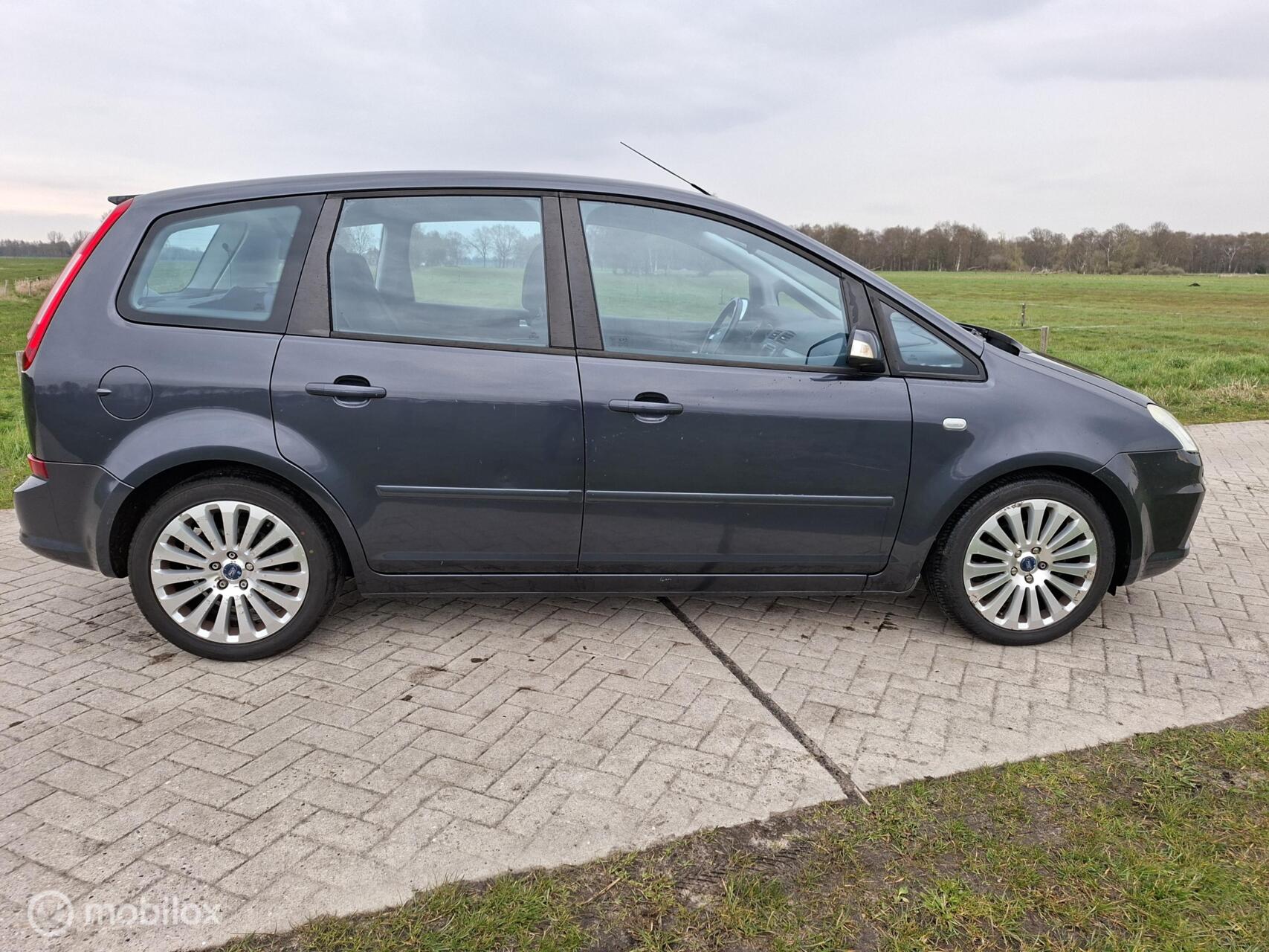 Foto van Ford C-max