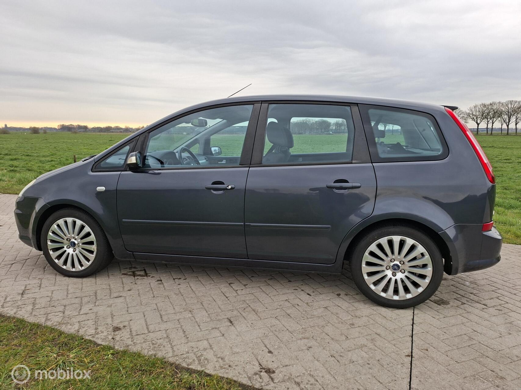 Foto van Ford C-max