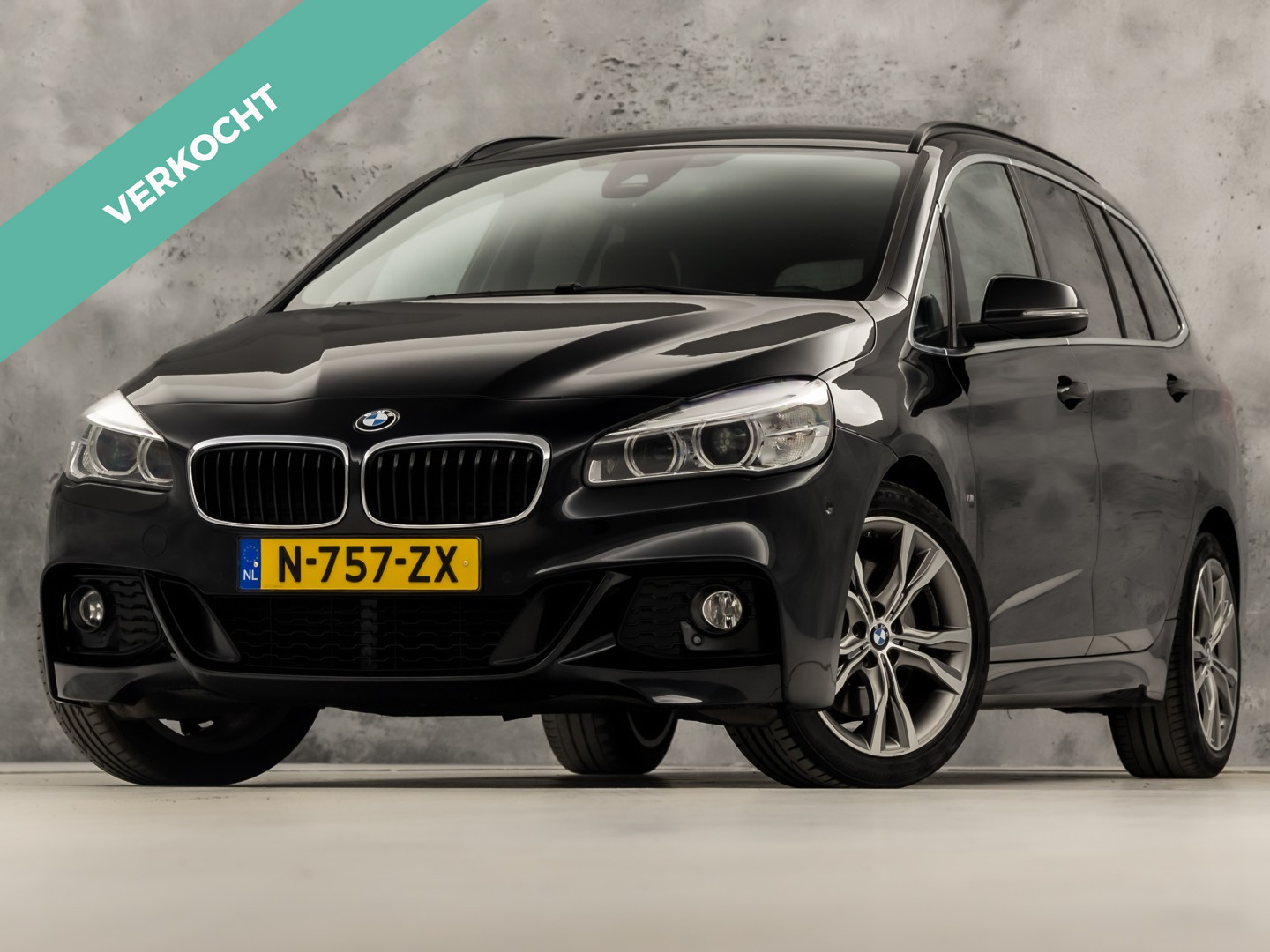 BMW 220i Gran Tourer 220i M Sport High Executive 7 Persoons 2017 - voorkant