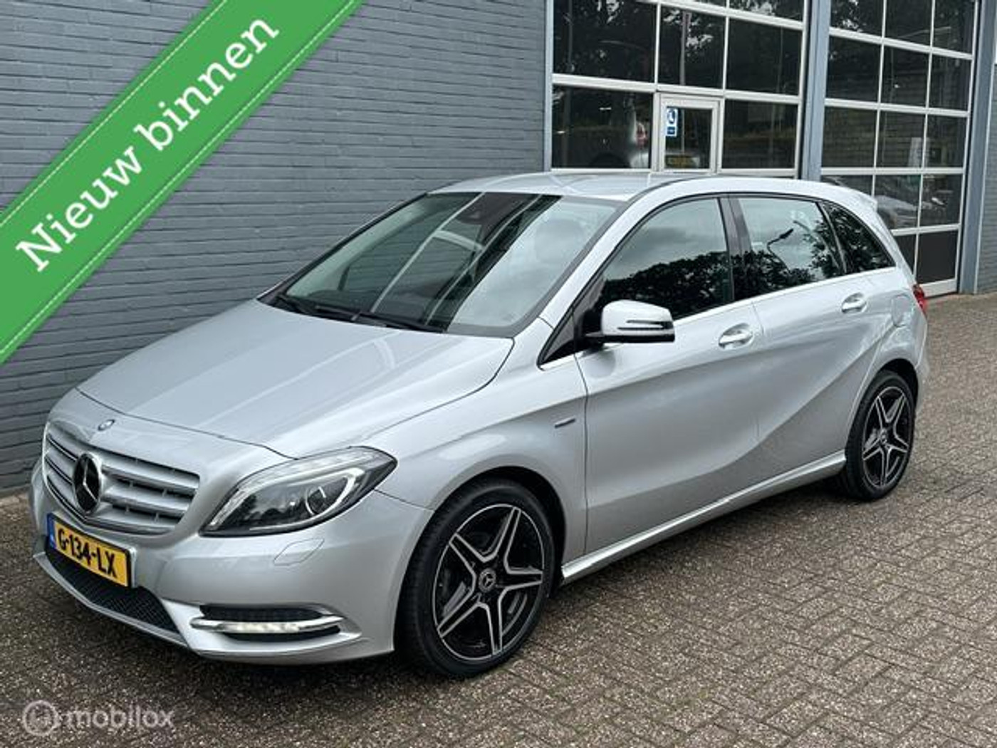 Foto van MERCEDES-BENZ B 180