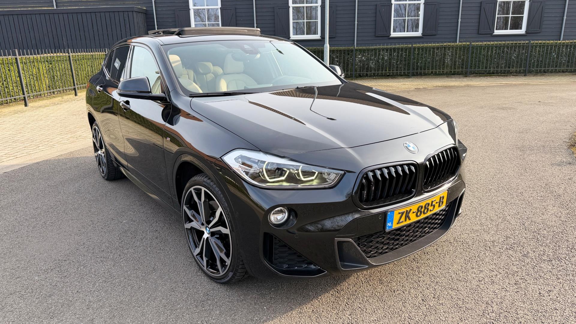 Foto van BMW X2