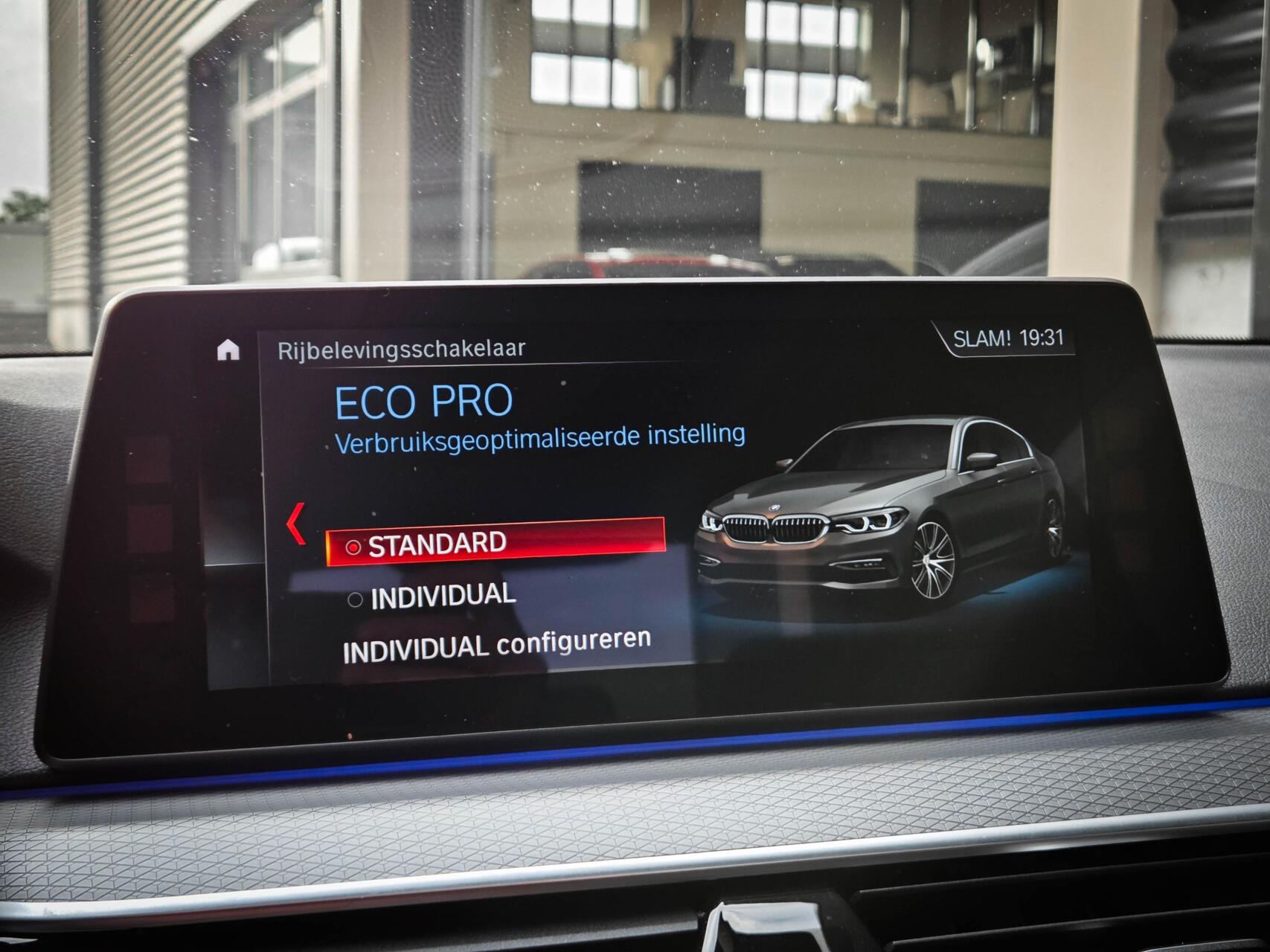 Foto van BMW M550i xDrive