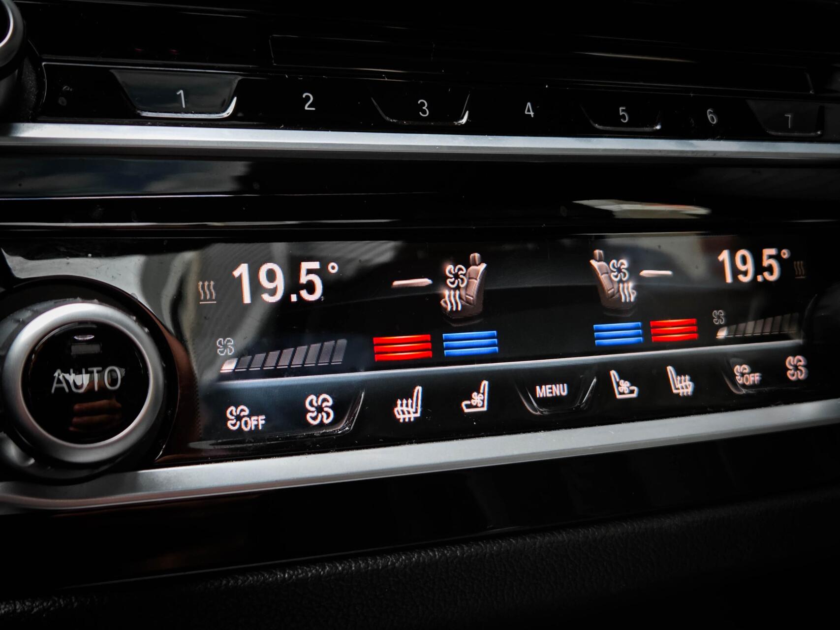 Foto van BMW M550i xDrive