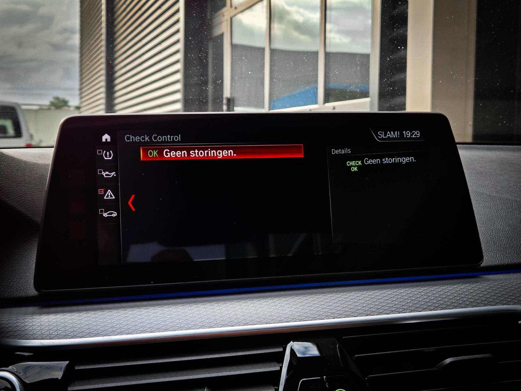 Foto van BMW M550i xDrive