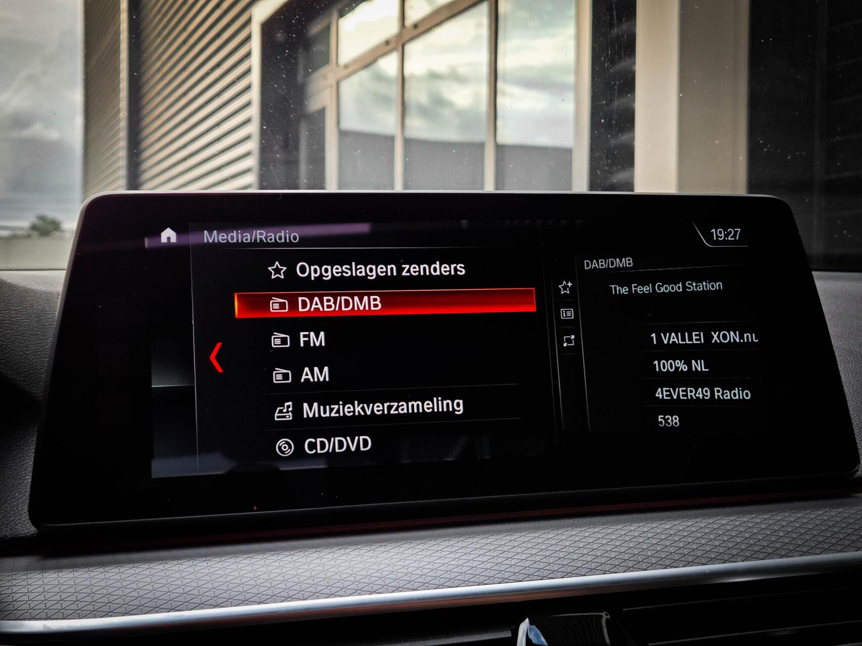 Foto van BMW M550i xDrive