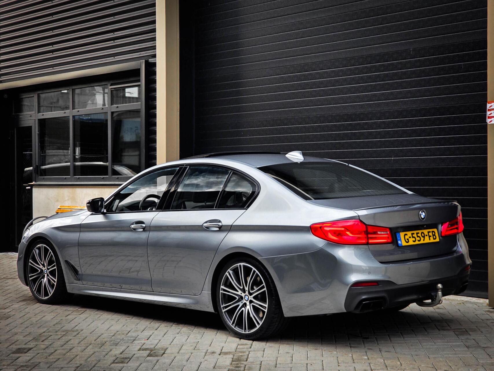 Foto van BMW M550i xDrive