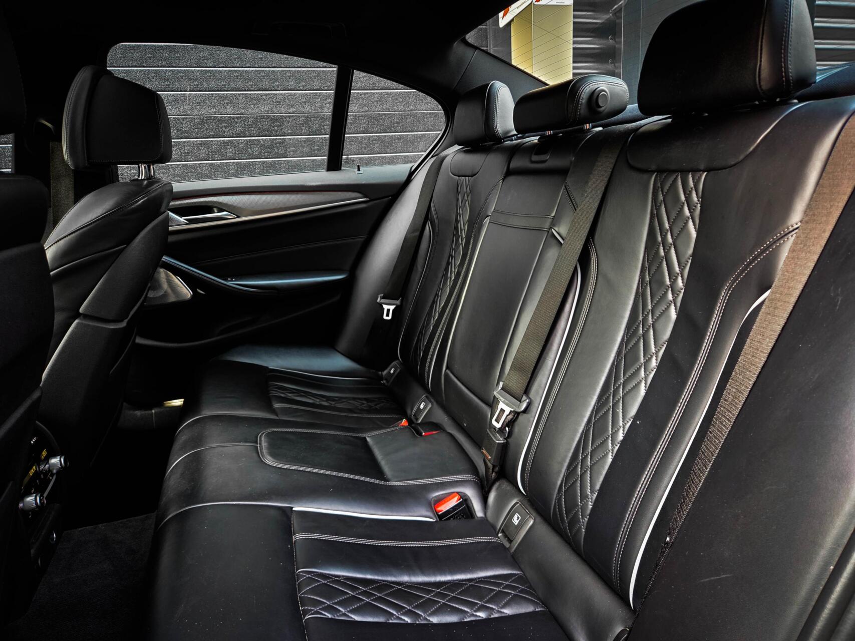 Foto van BMW M550i xDrive