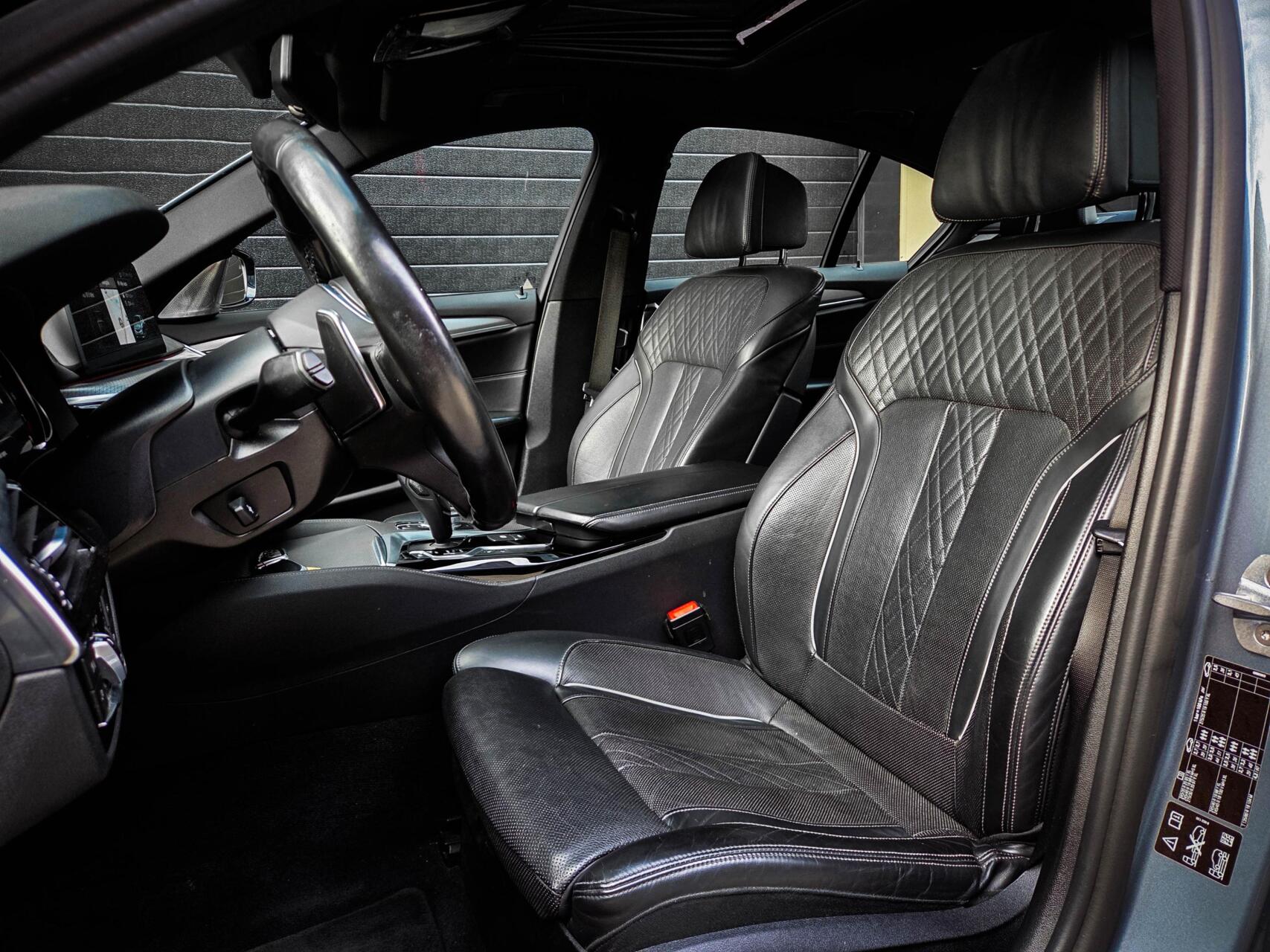 Foto van BMW M550i xDrive