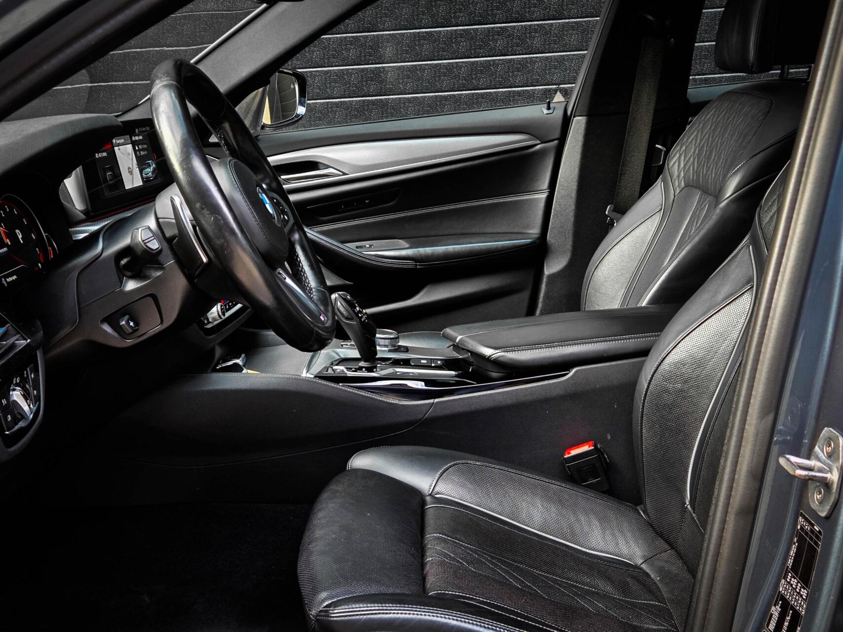 Foto van BMW M550i xDrive