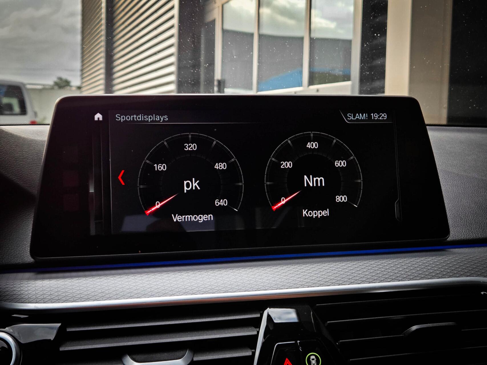 Foto van BMW M550i xDrive