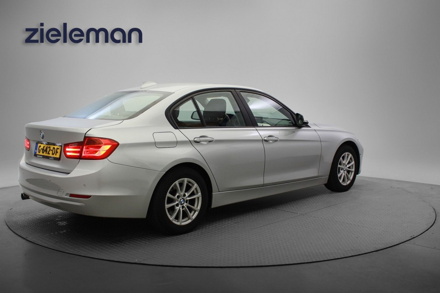 Foto van BMW 318d