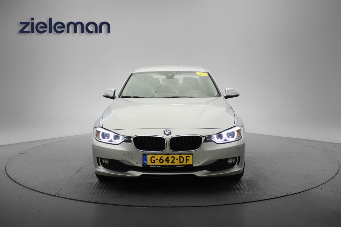Foto van BMW 318d
