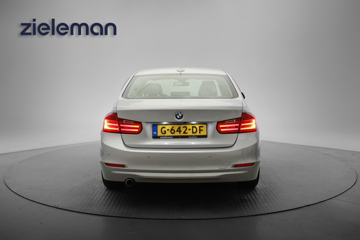 Foto van BMW 318d