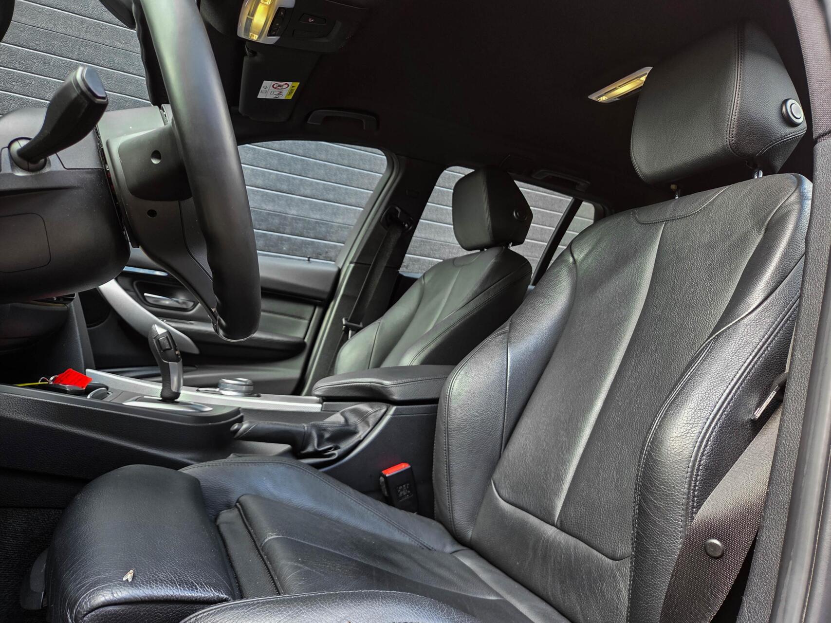 Foto van BMW 318i