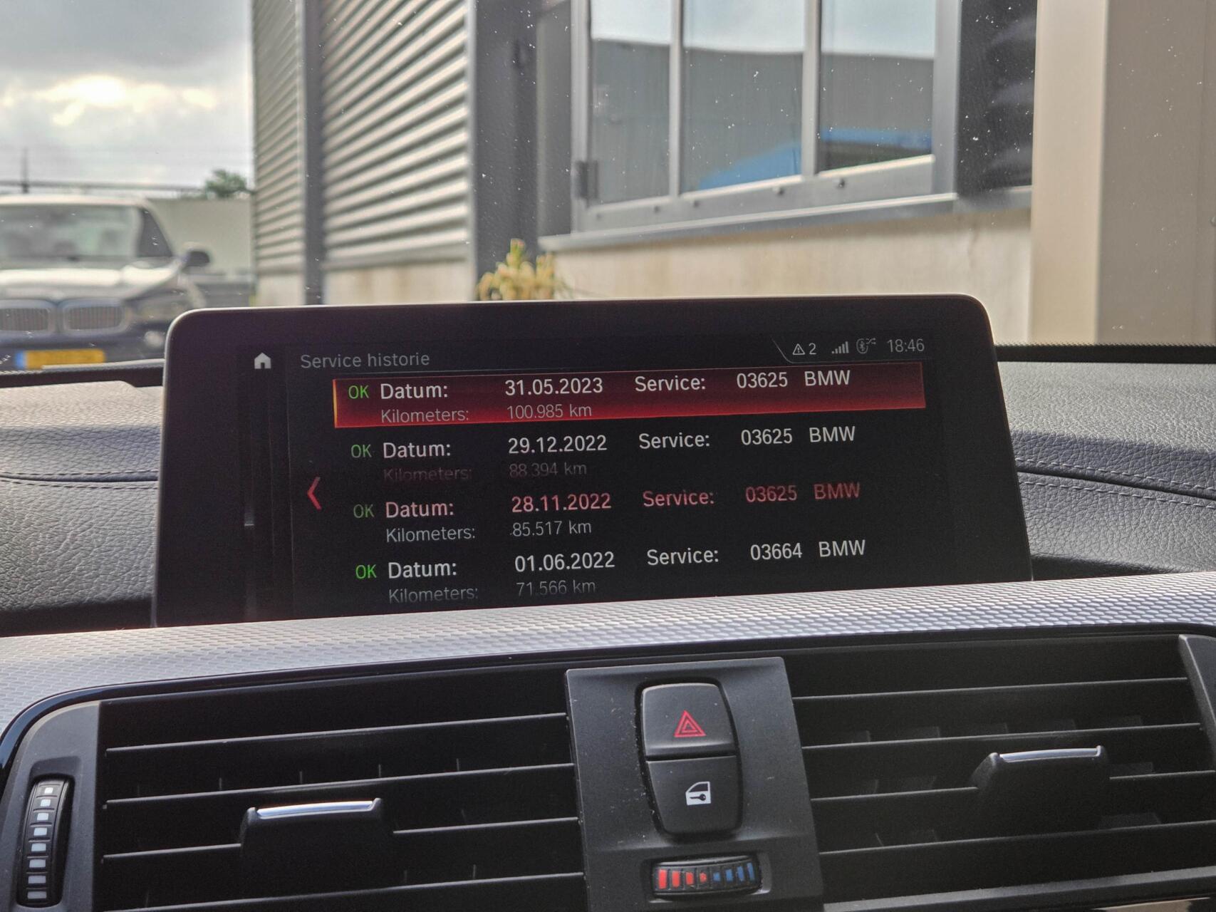 Foto van BMW 318i