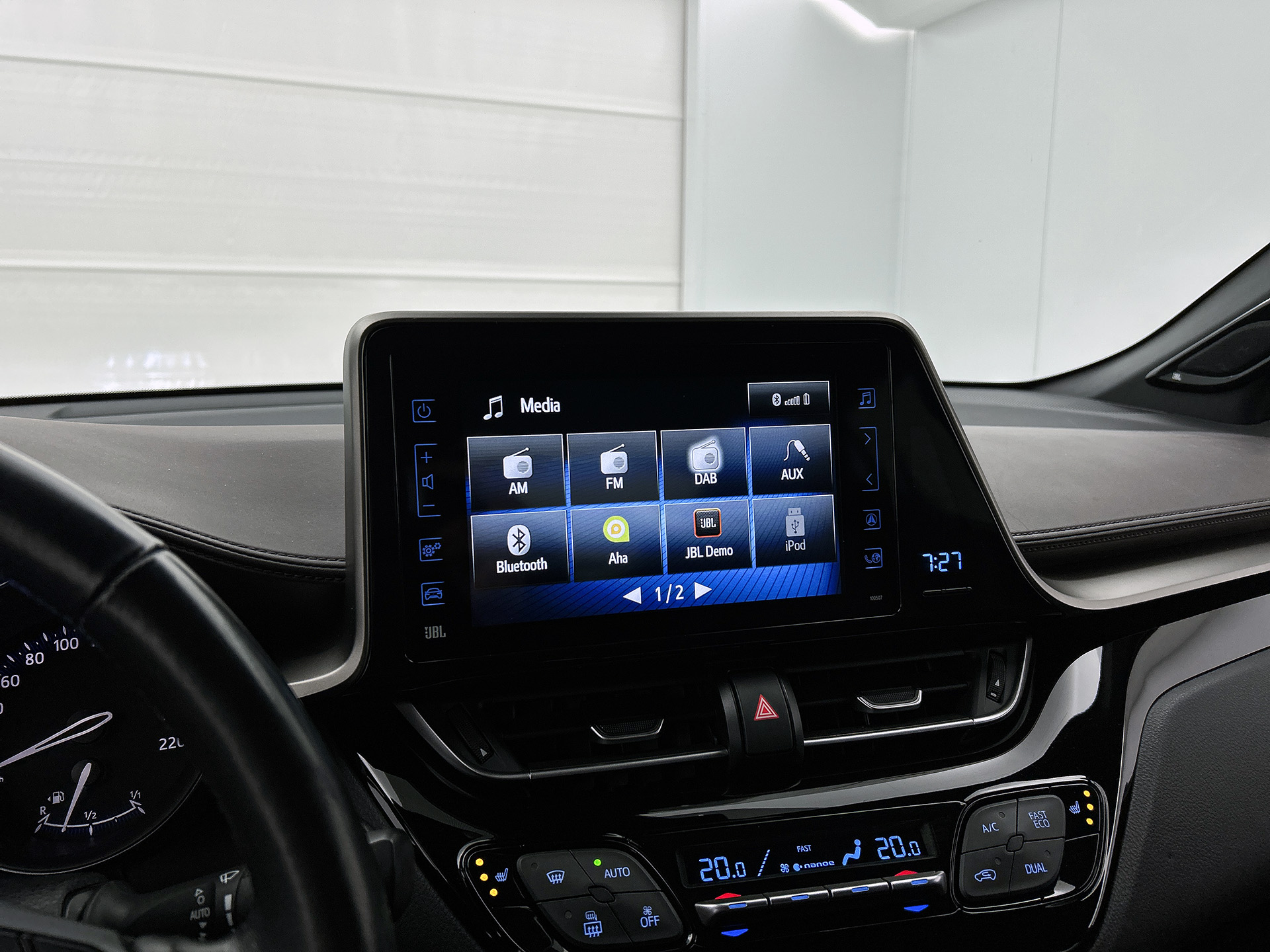 Foto van Toyota C-hr