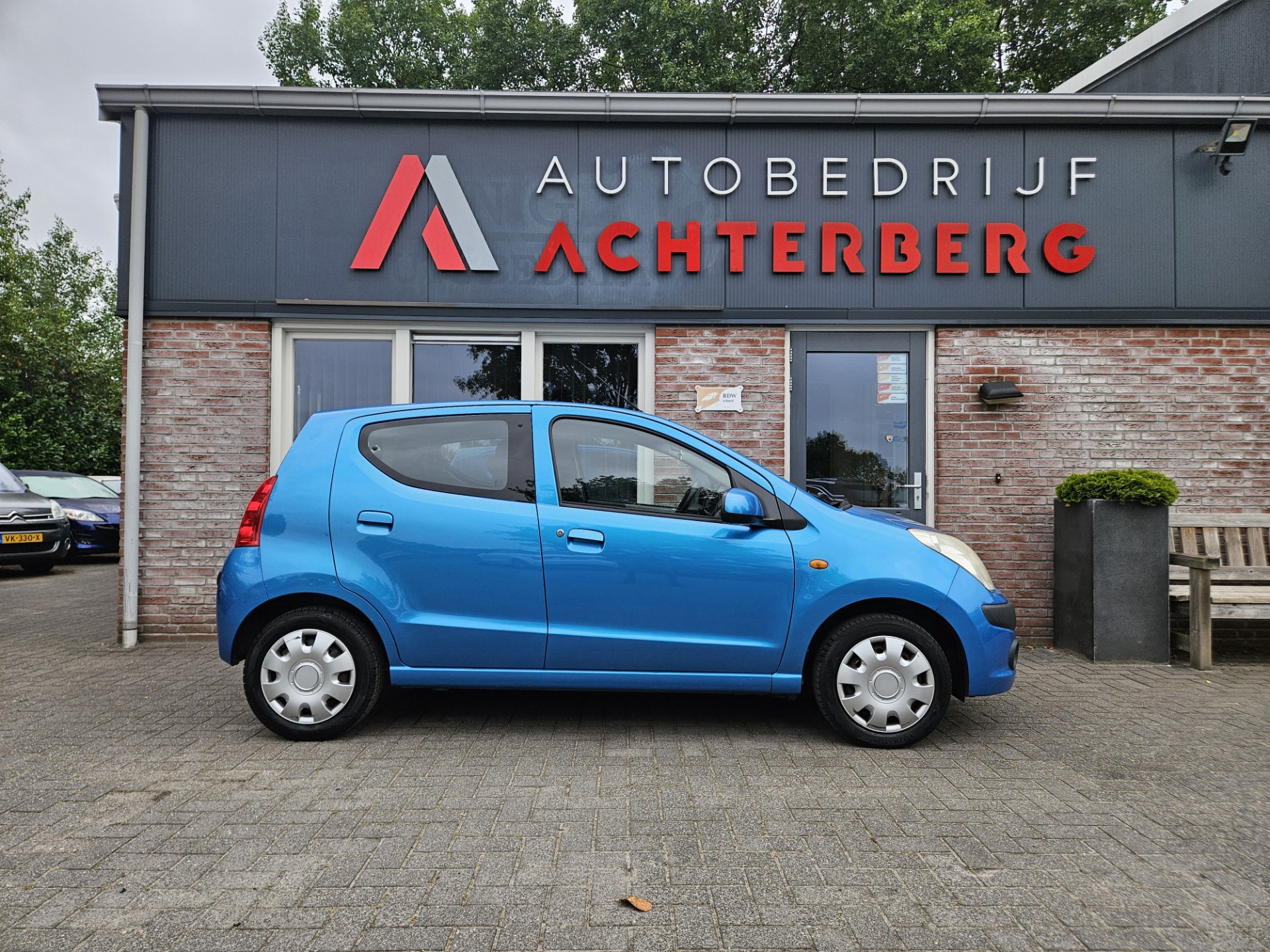 Foto van Nissan Pixo